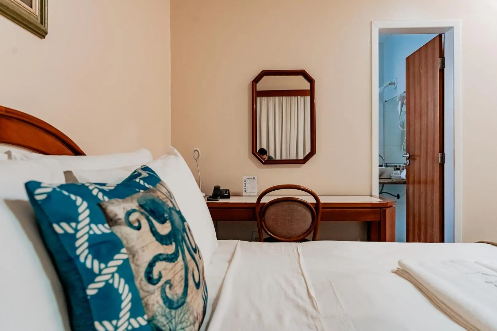 Bed in Champagnat Praia Hotel