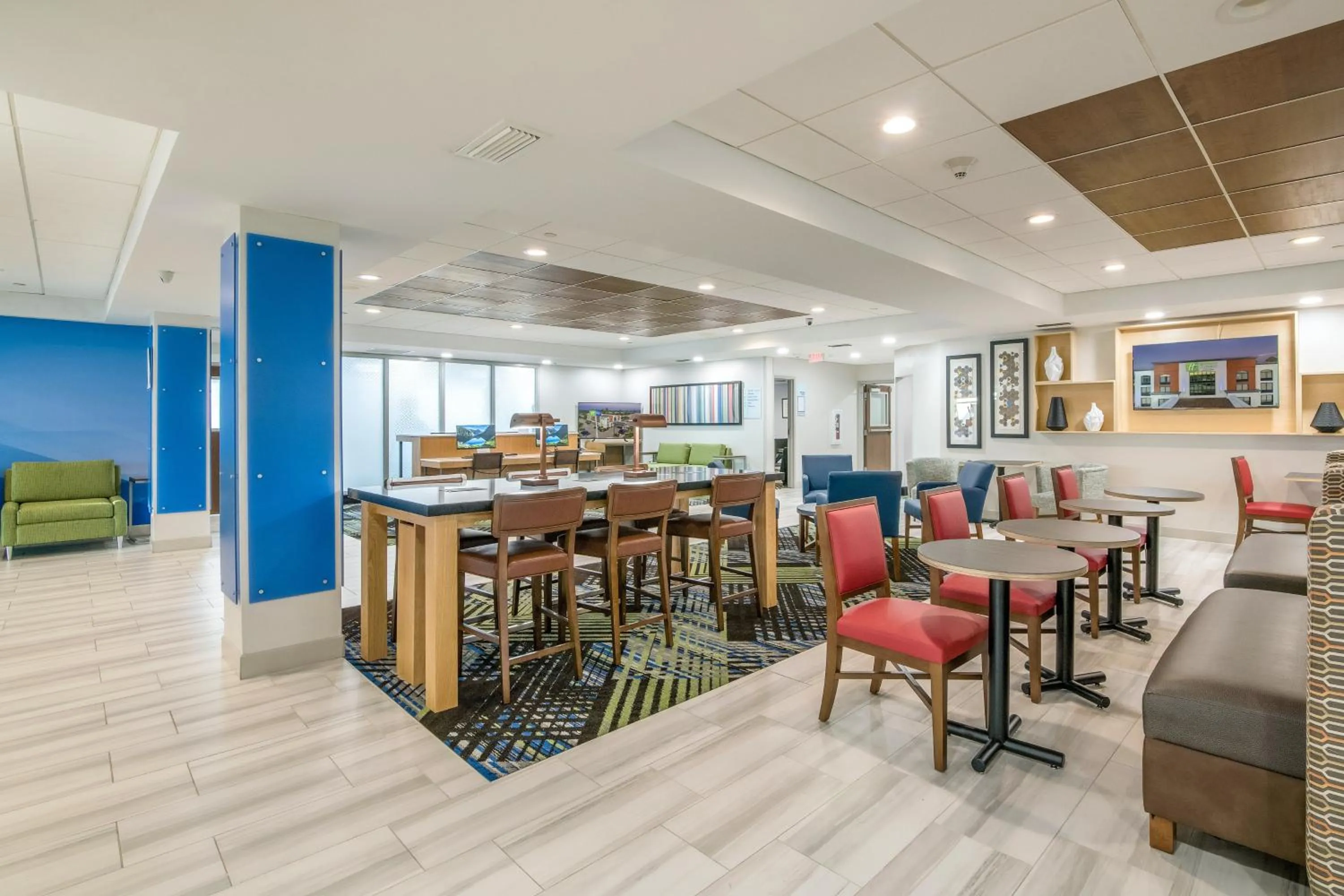 Breakfast in Holiday Inn Express & Suites Longview North by IHG