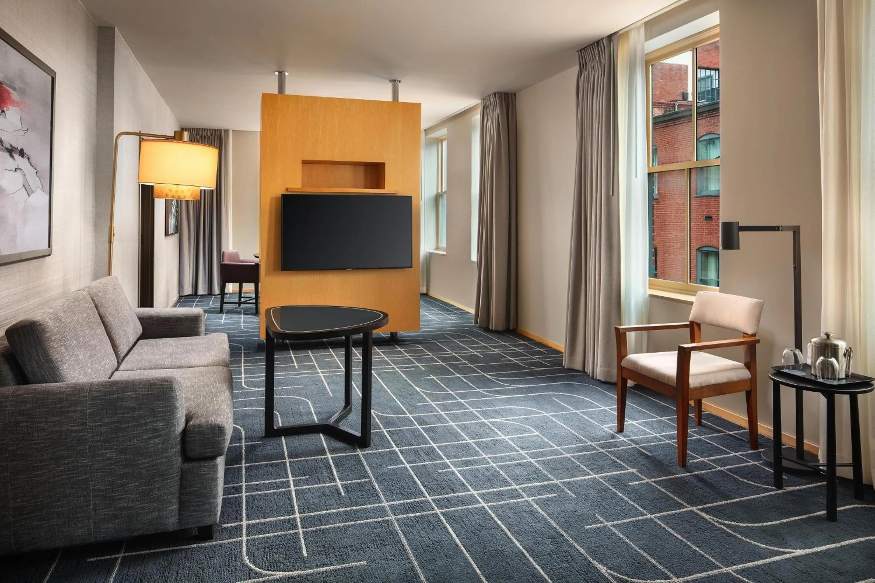 Living room in The Westin St. Louis