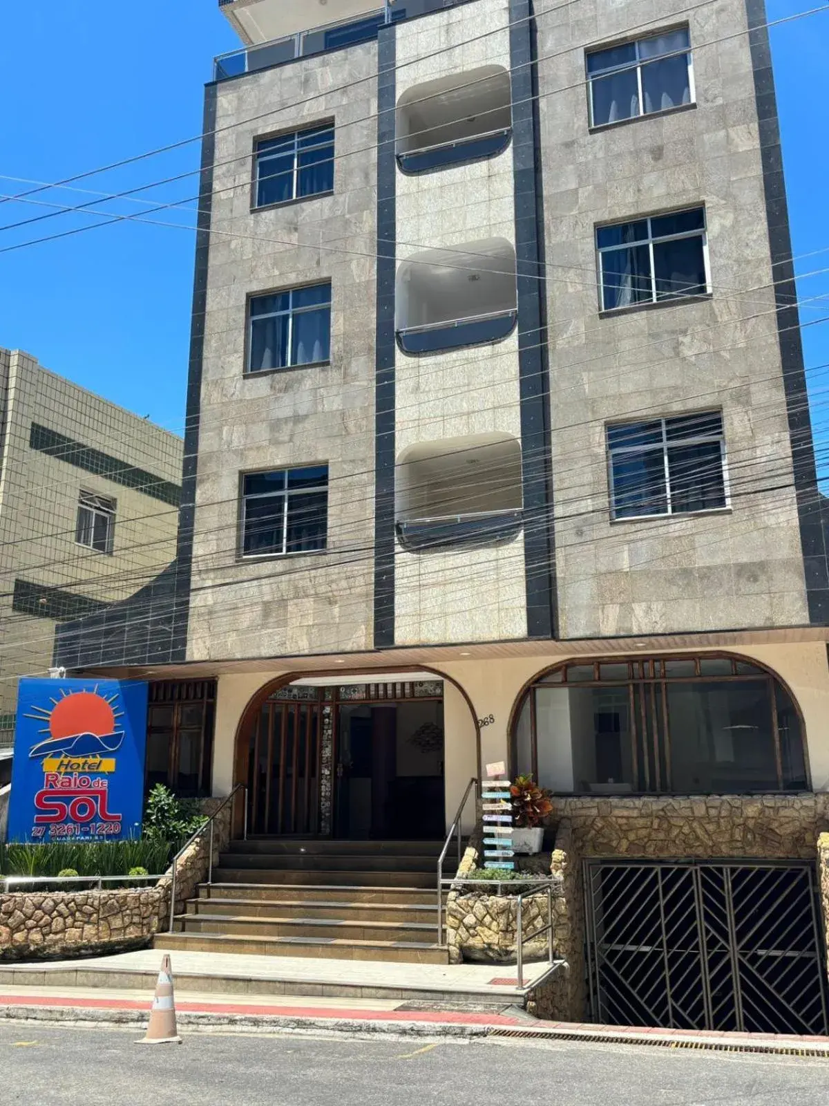 Property building in Hotel Raio de Sol Property building in Hotel Raio de Sol