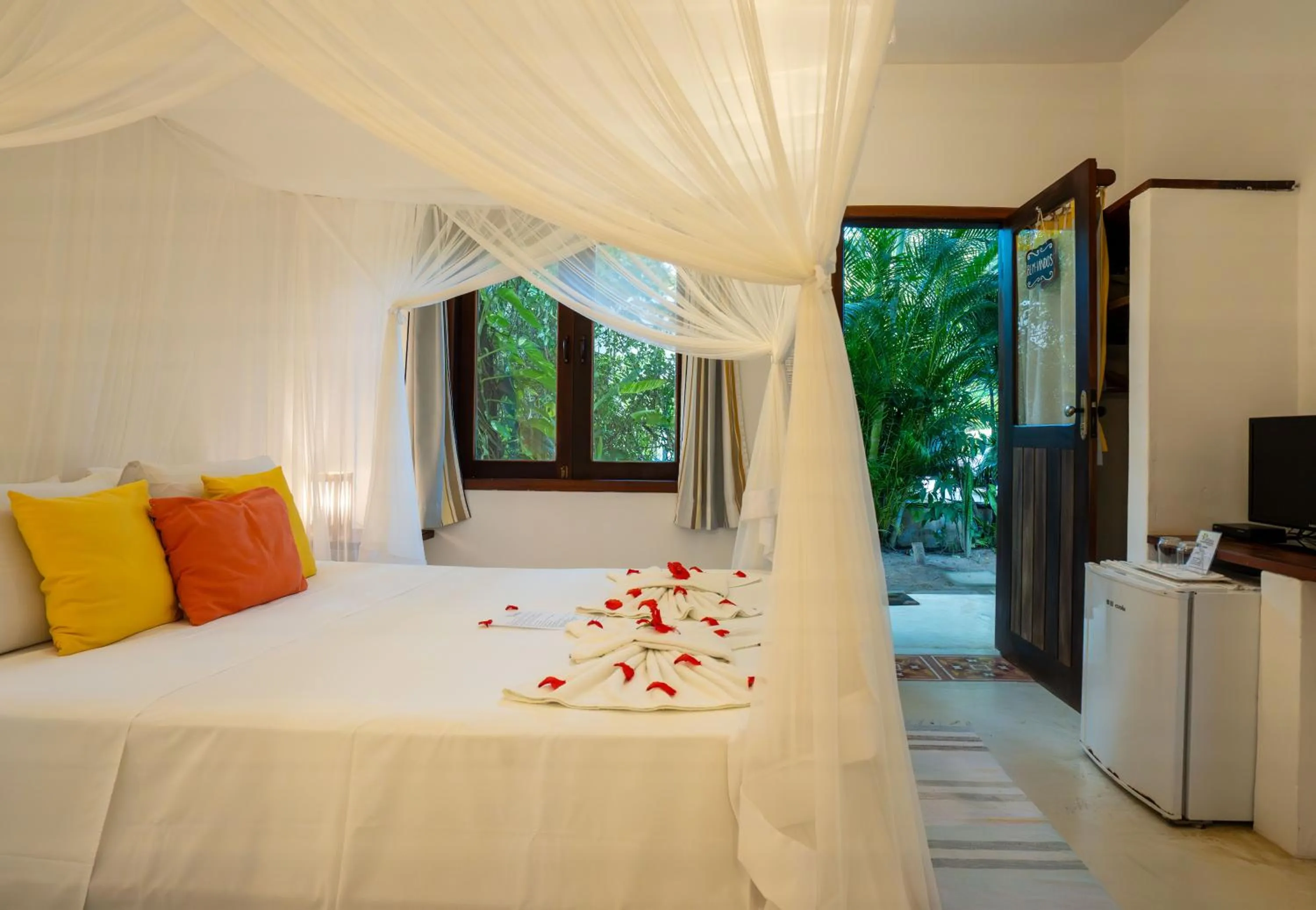 Photo of the whole room, Bed in Pousada Jardim Das Margaridas