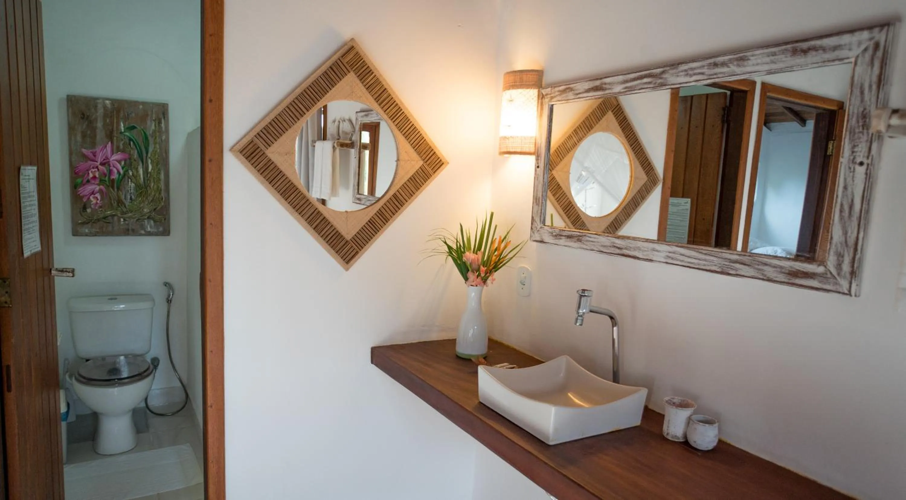 Bathroom in Pousada Jardim Das Margaridas