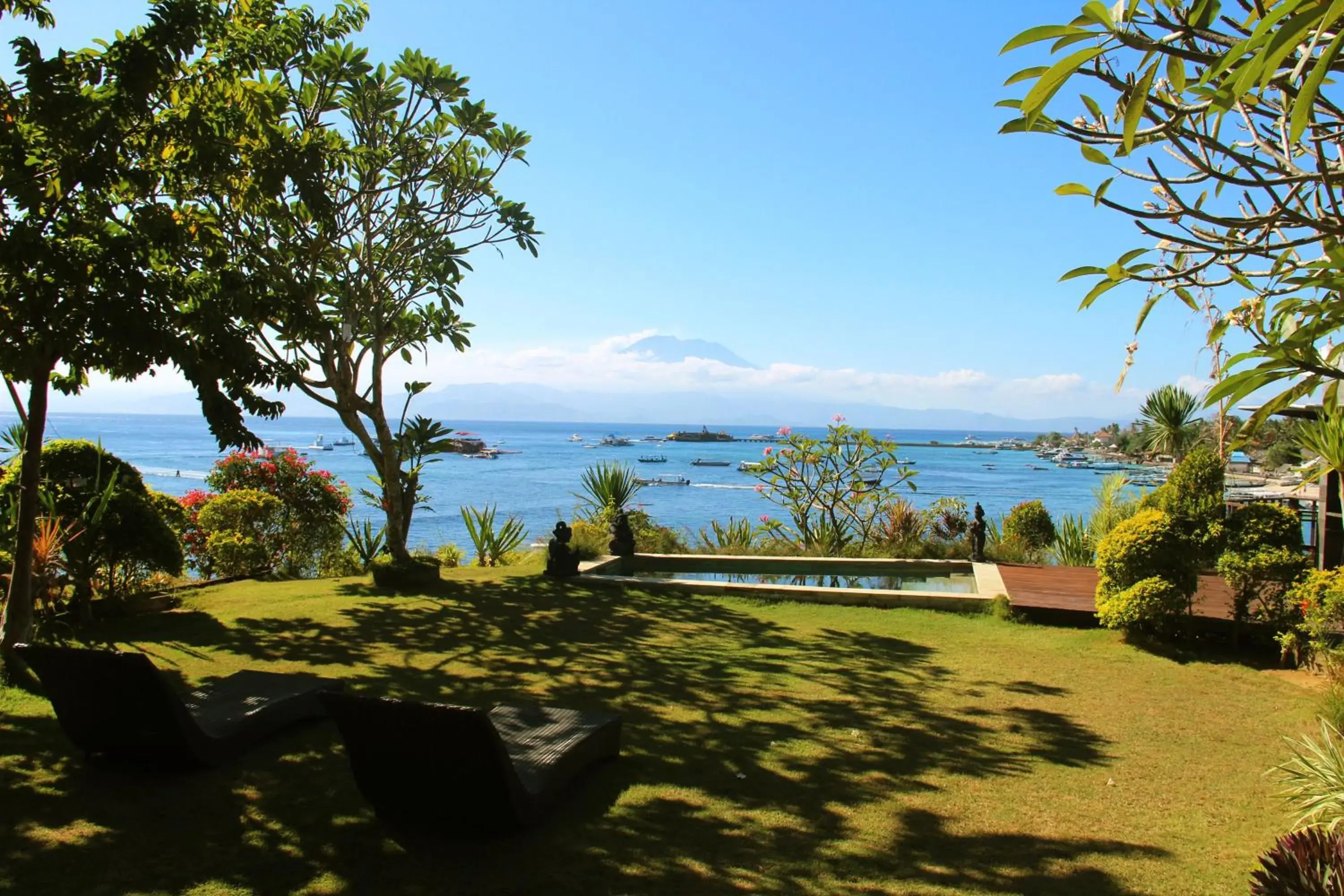 Garden in Agung View Villa, Nusa Penida Garden in Agung View Villa, Nusa Penida