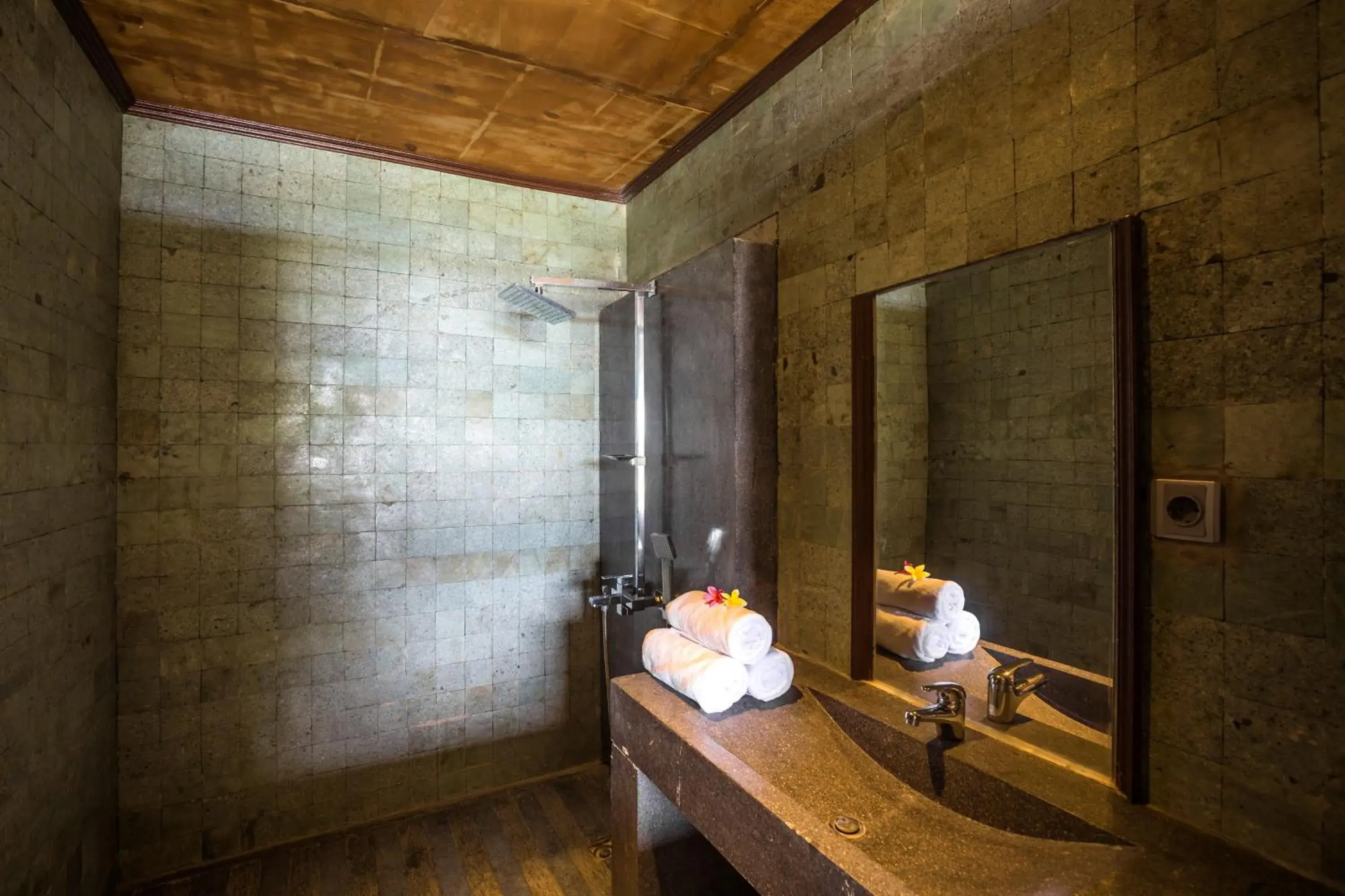 Bathroom in Agung View Villa, Nusa Penida Bathroom in Agung View Villa, Nusa Penida