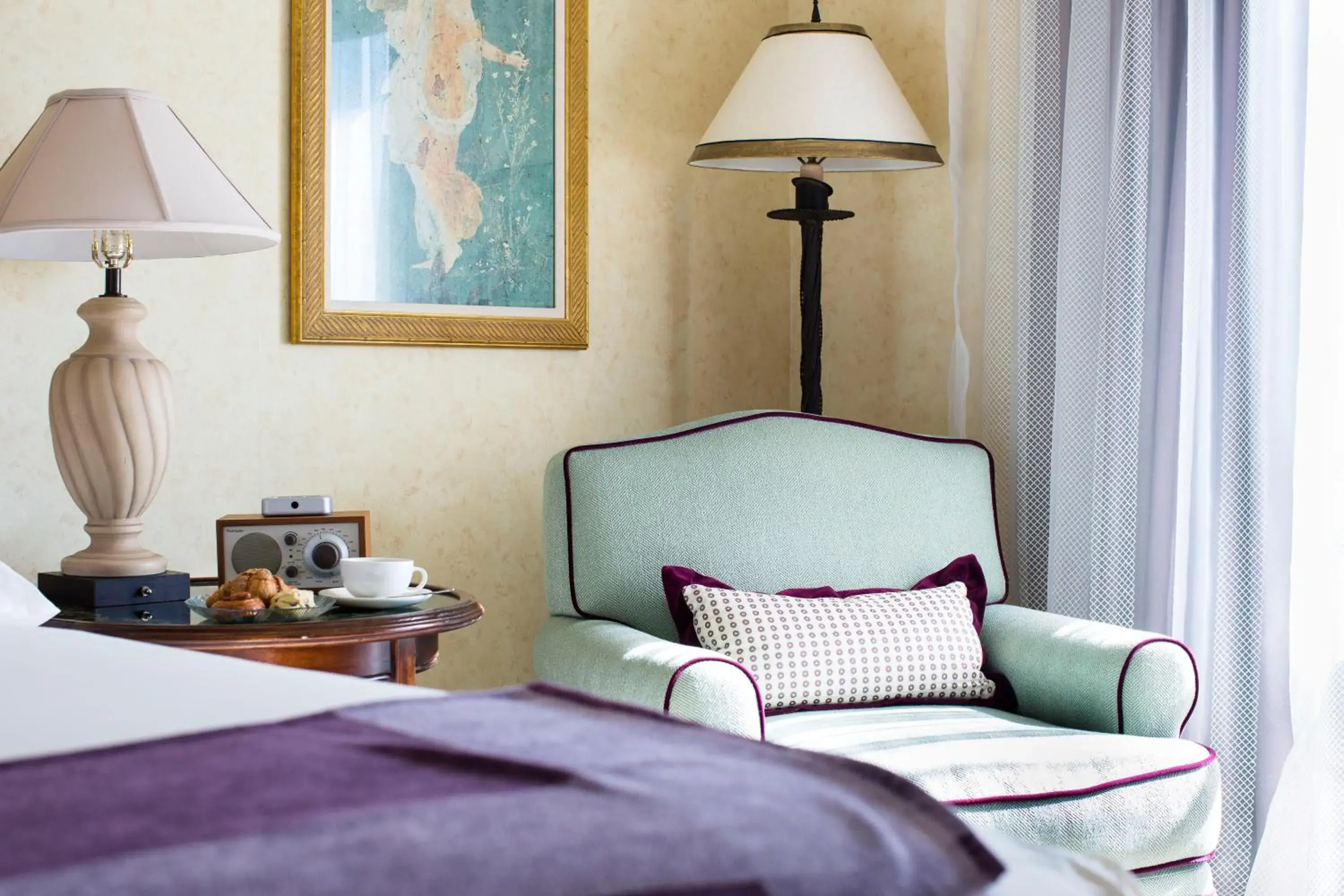 Bedroom, Bed in Delamar Greenwich Harbor Bedroom, Bed in Delamar Greenwich Harbor