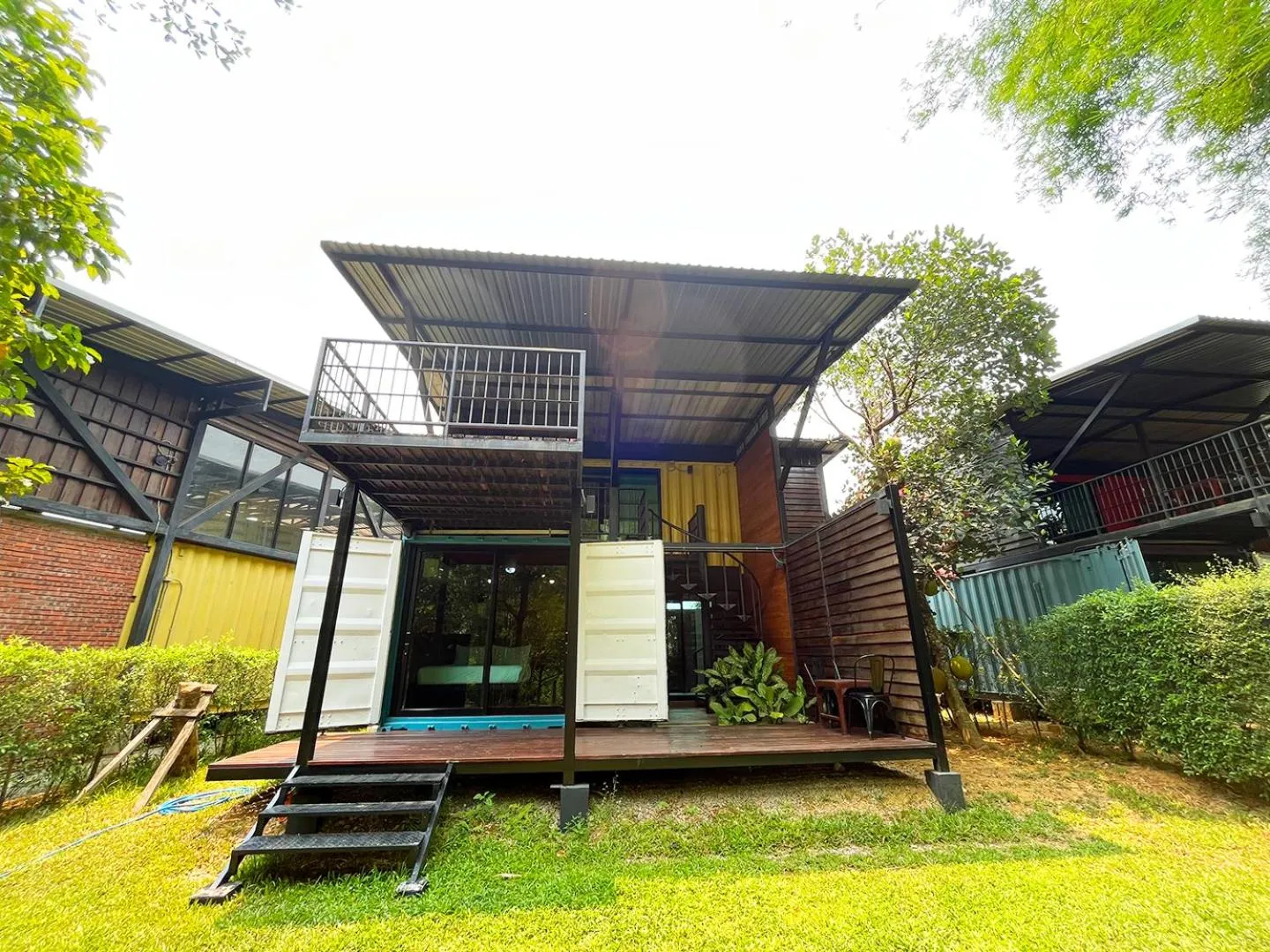 Property building in Kong Resort Vangvieng