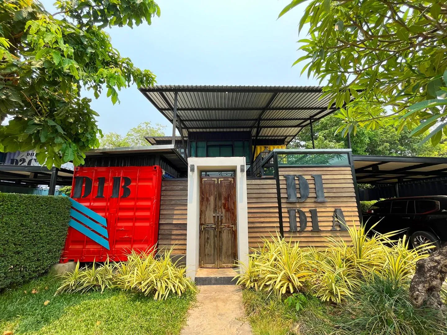 Property building in Kong Resort Vangvieng