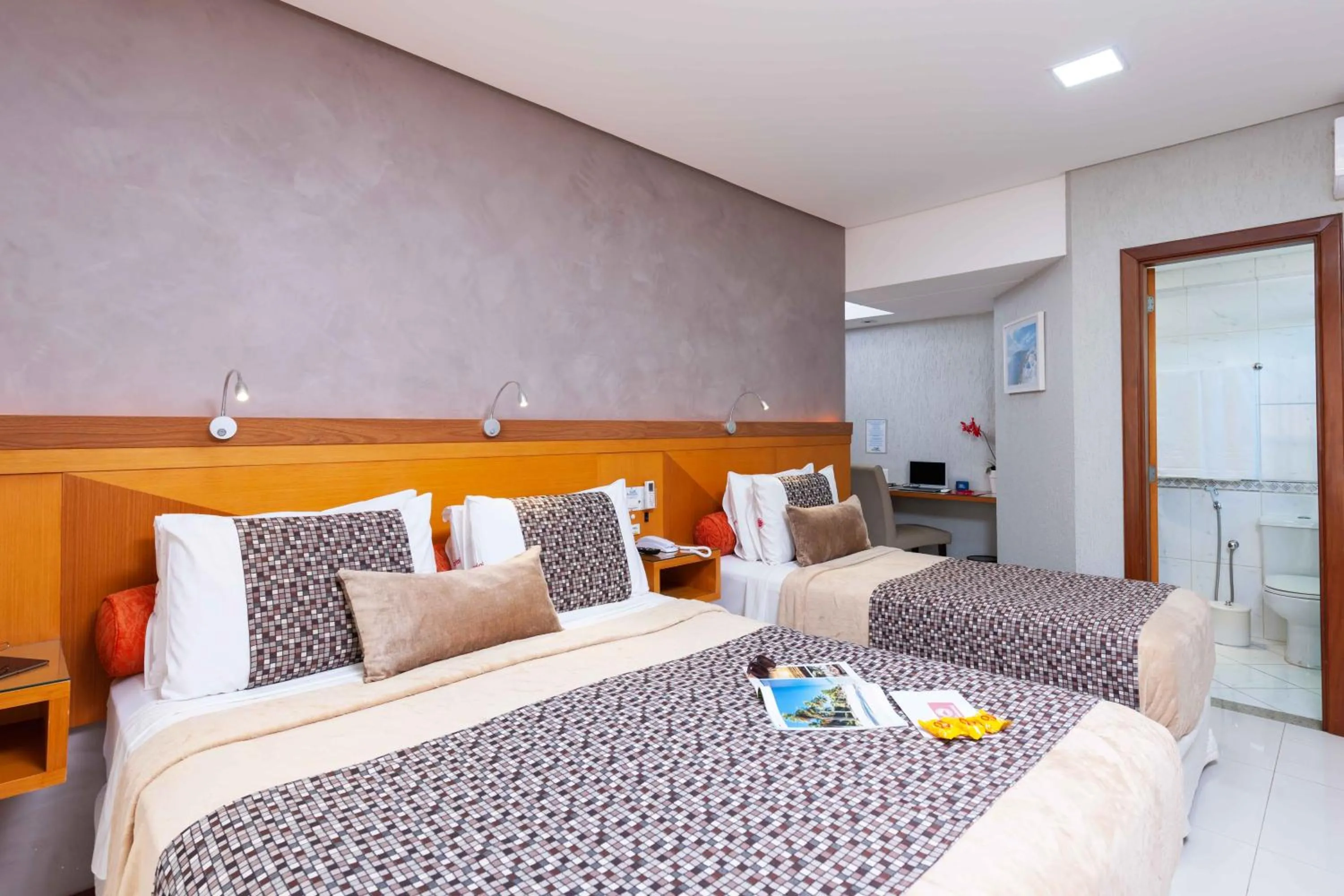 Bedroom, Bed in Hotel Santorini