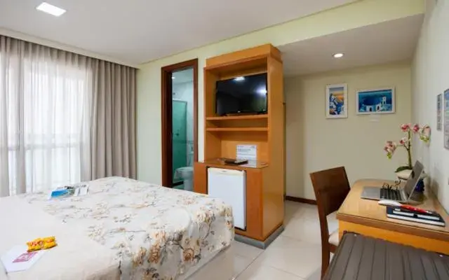 Dining area, Bed in Hotel Santorini Dining area, Bed in Hotel Santorini