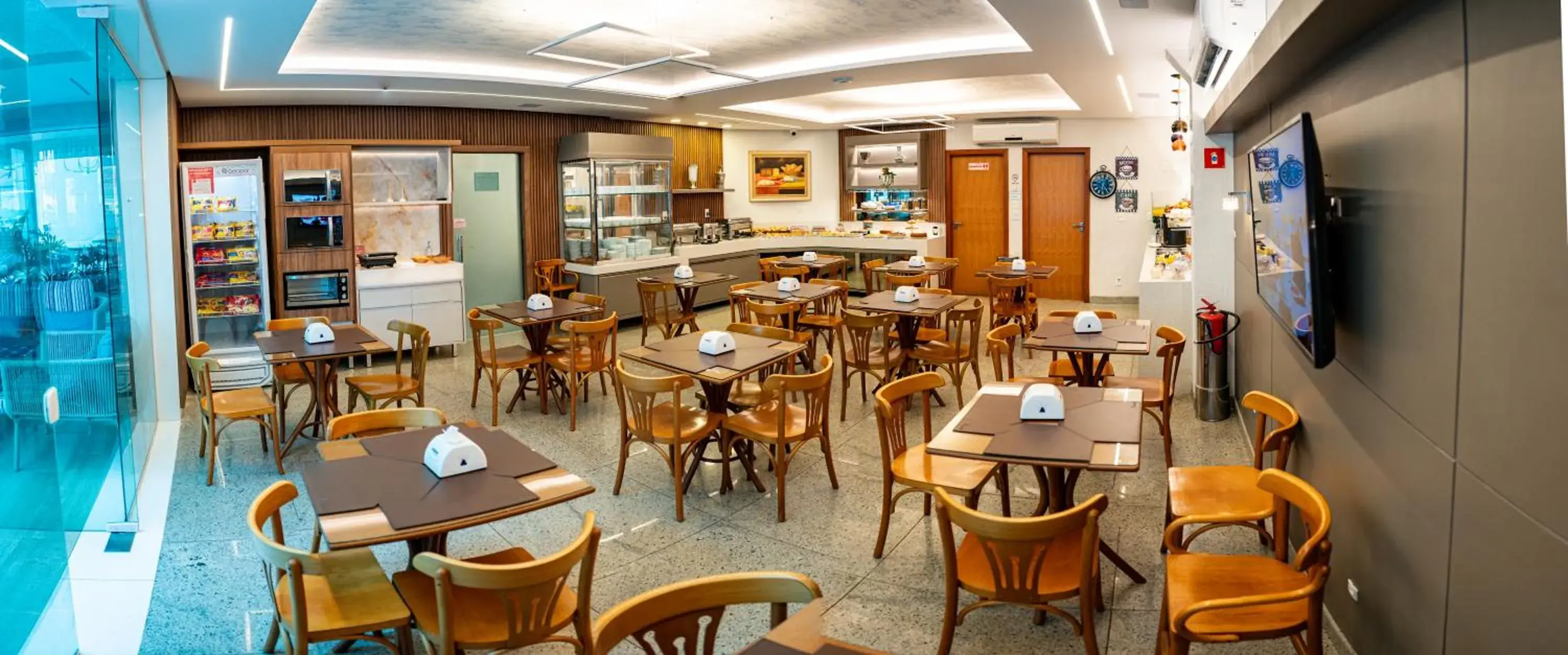 Restaurant/places to eat in Hotel Santorini Restaurant/places to eat in Hotel Santorini