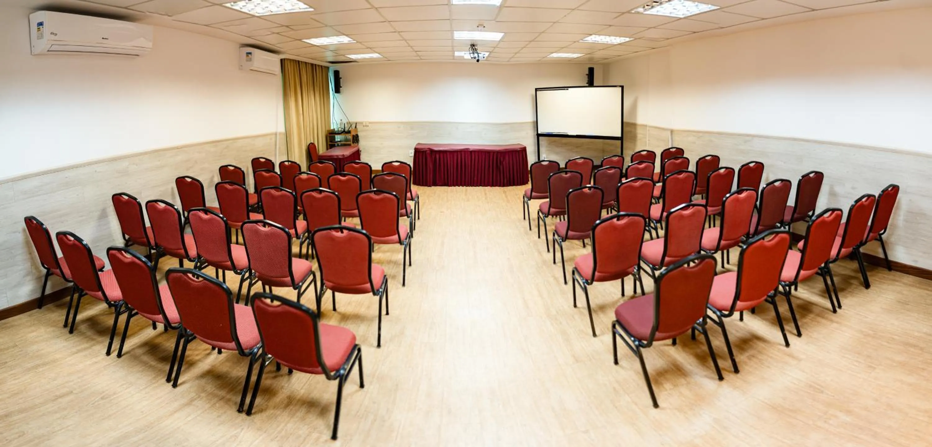 Meeting/conference room in Hotel Santorini