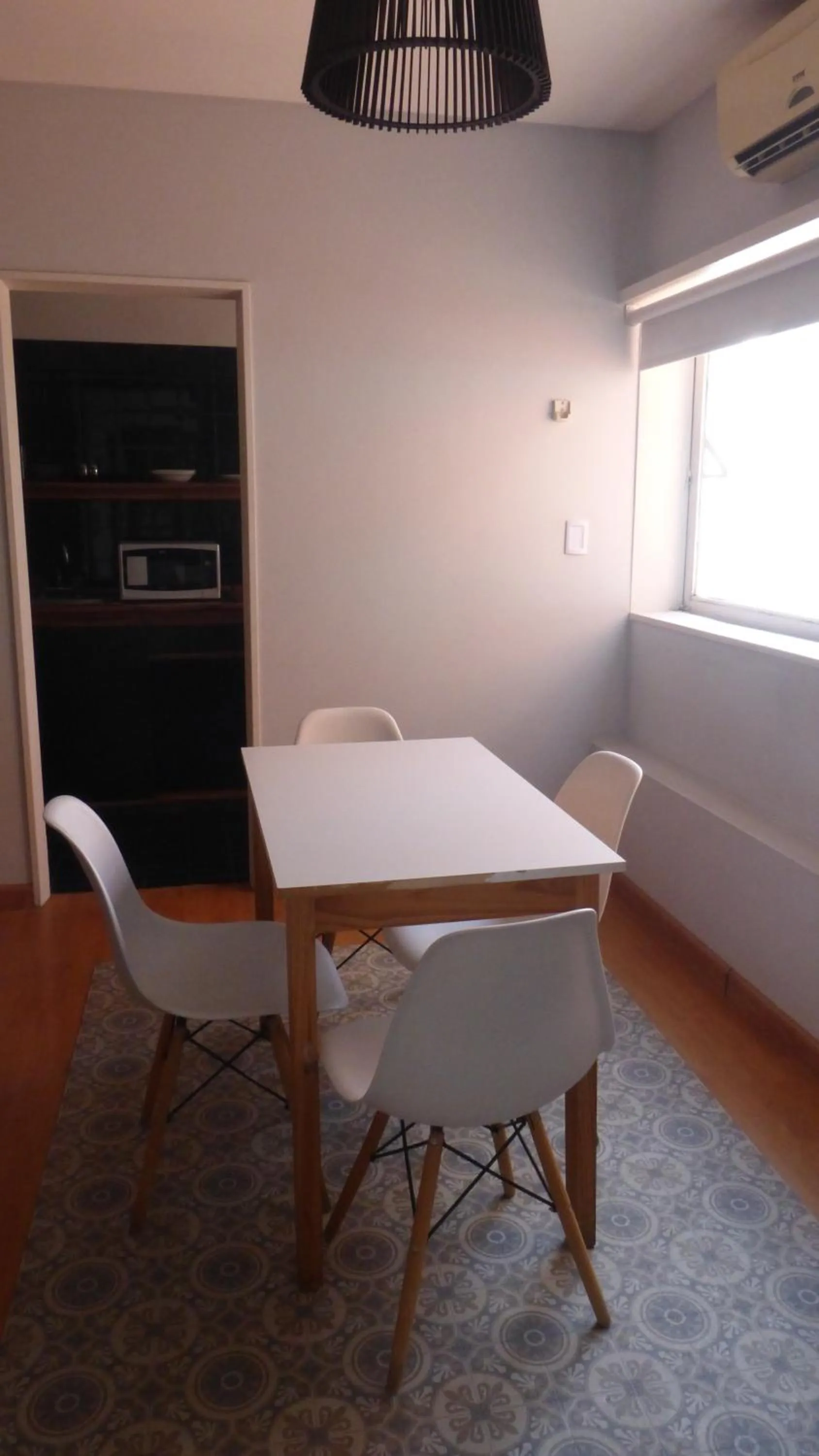 Dining area in Alquileres Temporarios by CLH Rentals