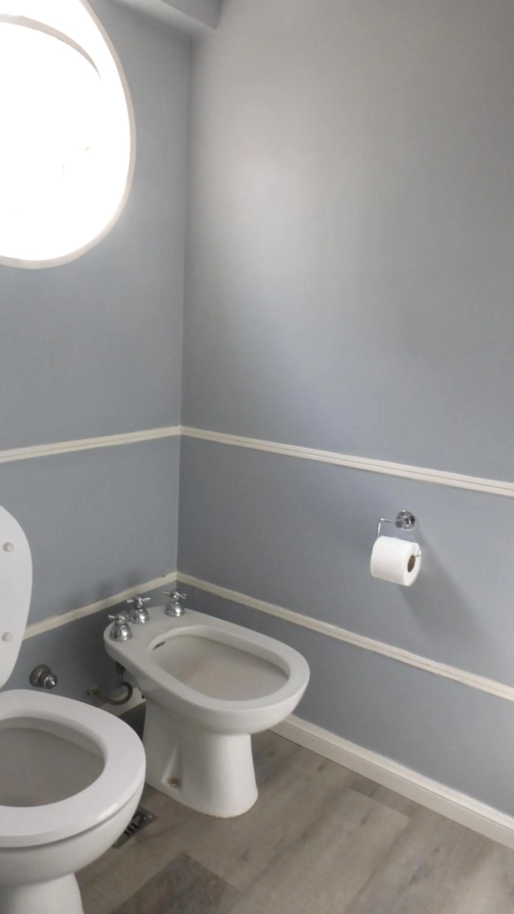 Bathroom in Alquileres Temporarios by CLH Rentals