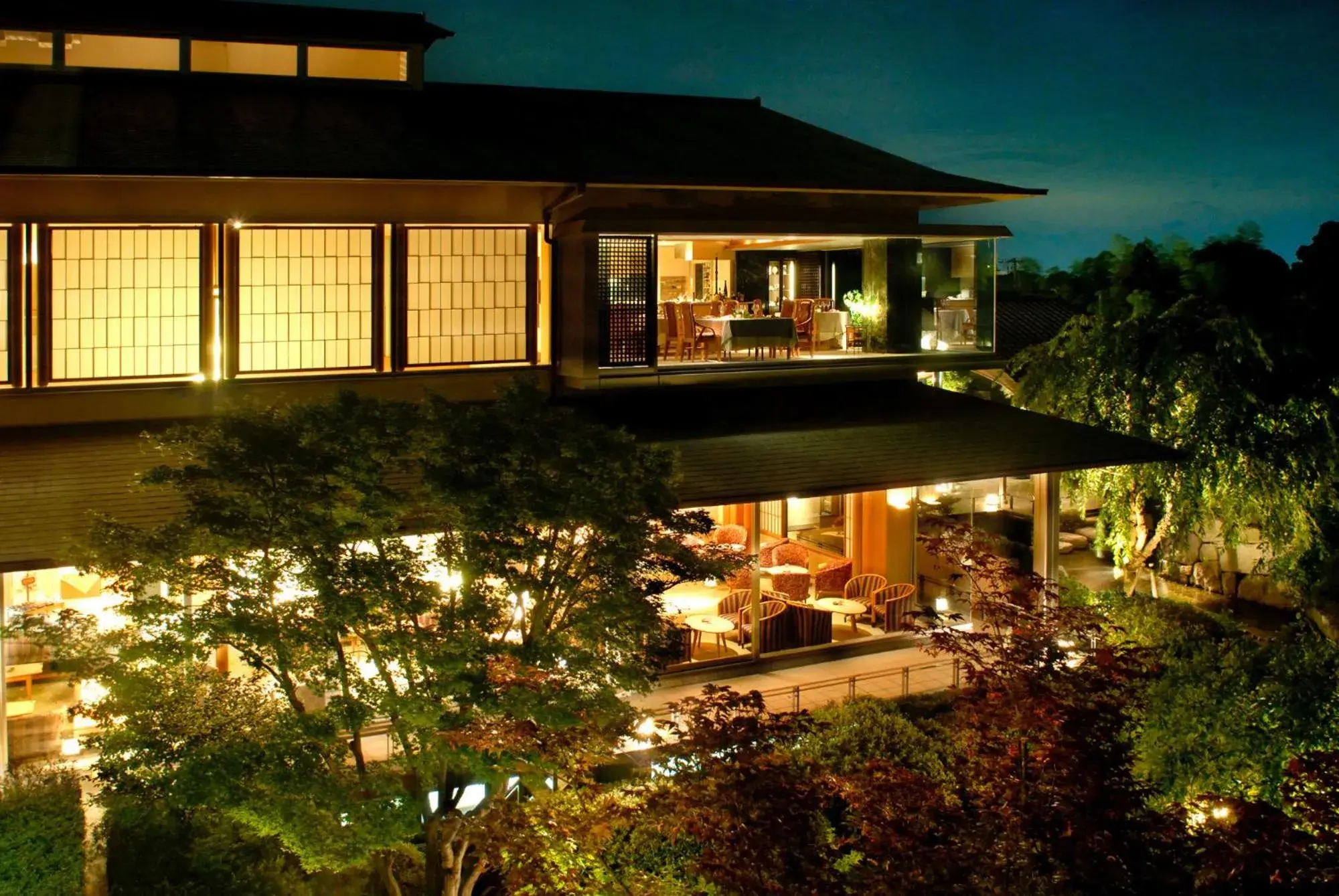 Facade/entrance in Seizan Yamato Facade/entrance in Seizan Yamato