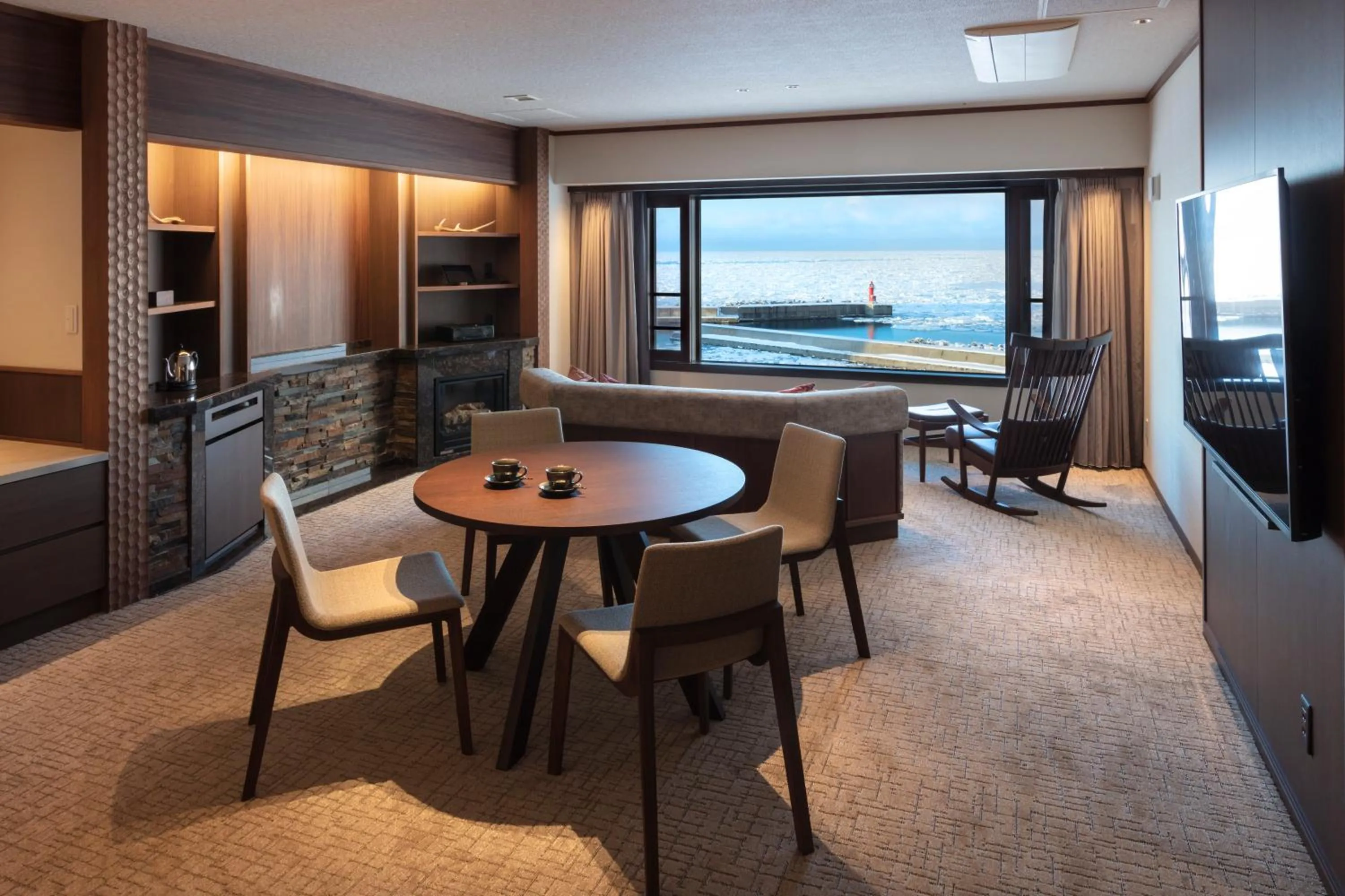Living room in Kitakobushi Shiretoko Hotel & Resort