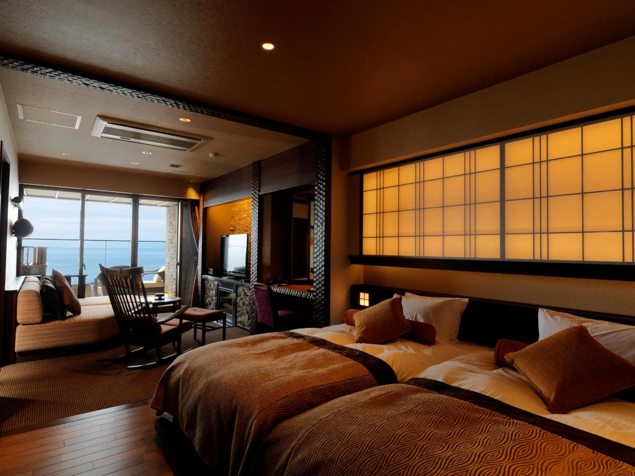 Photo of the whole room, Bed in Kitakobushi Shiretoko Hotel & Resort