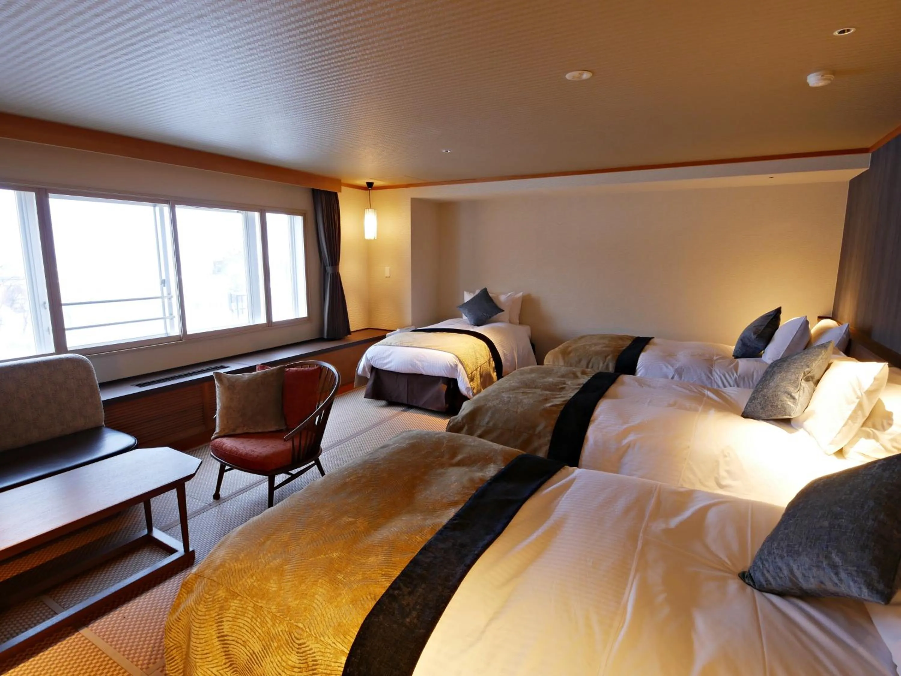 Photo of the whole room, Bed in Kitakobushi Shiretoko Hotel & Resort