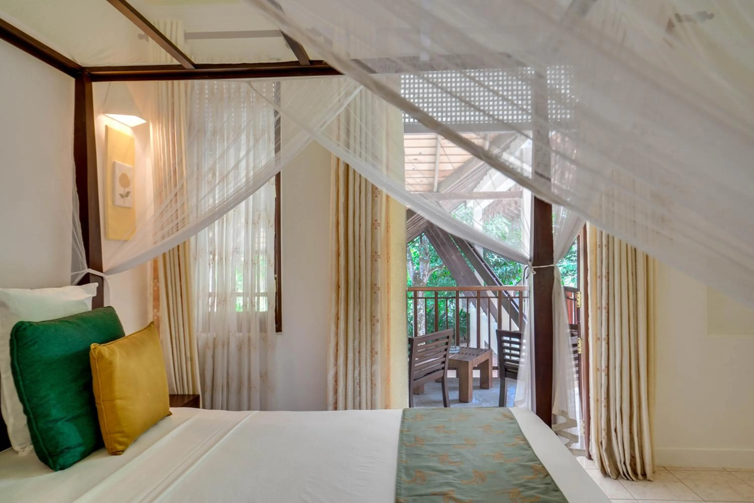 Balcony/Terrace, Bed in AIDA Hotel - Bentota