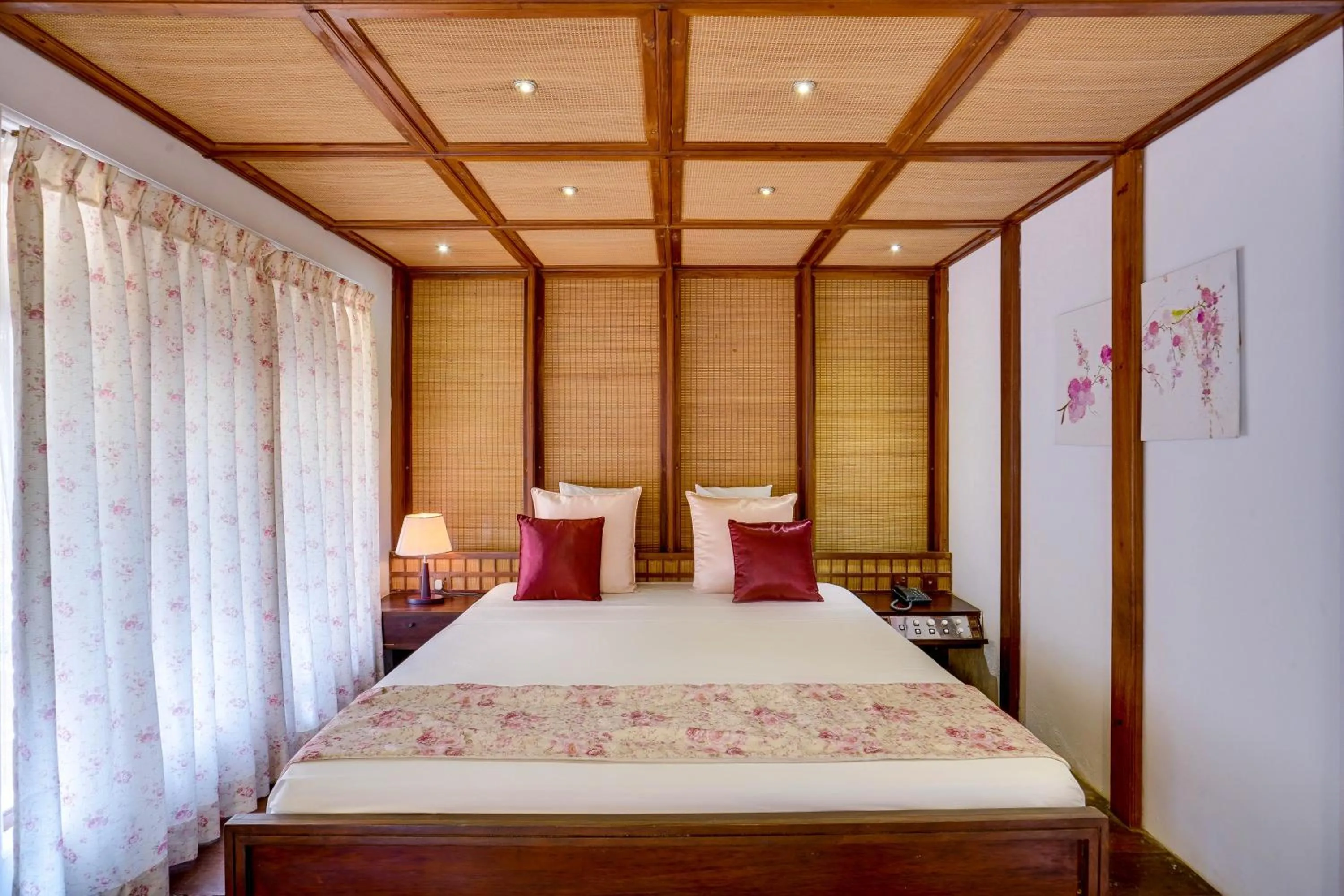 Bedroom, Bed in AIDA Hotel - Bentota