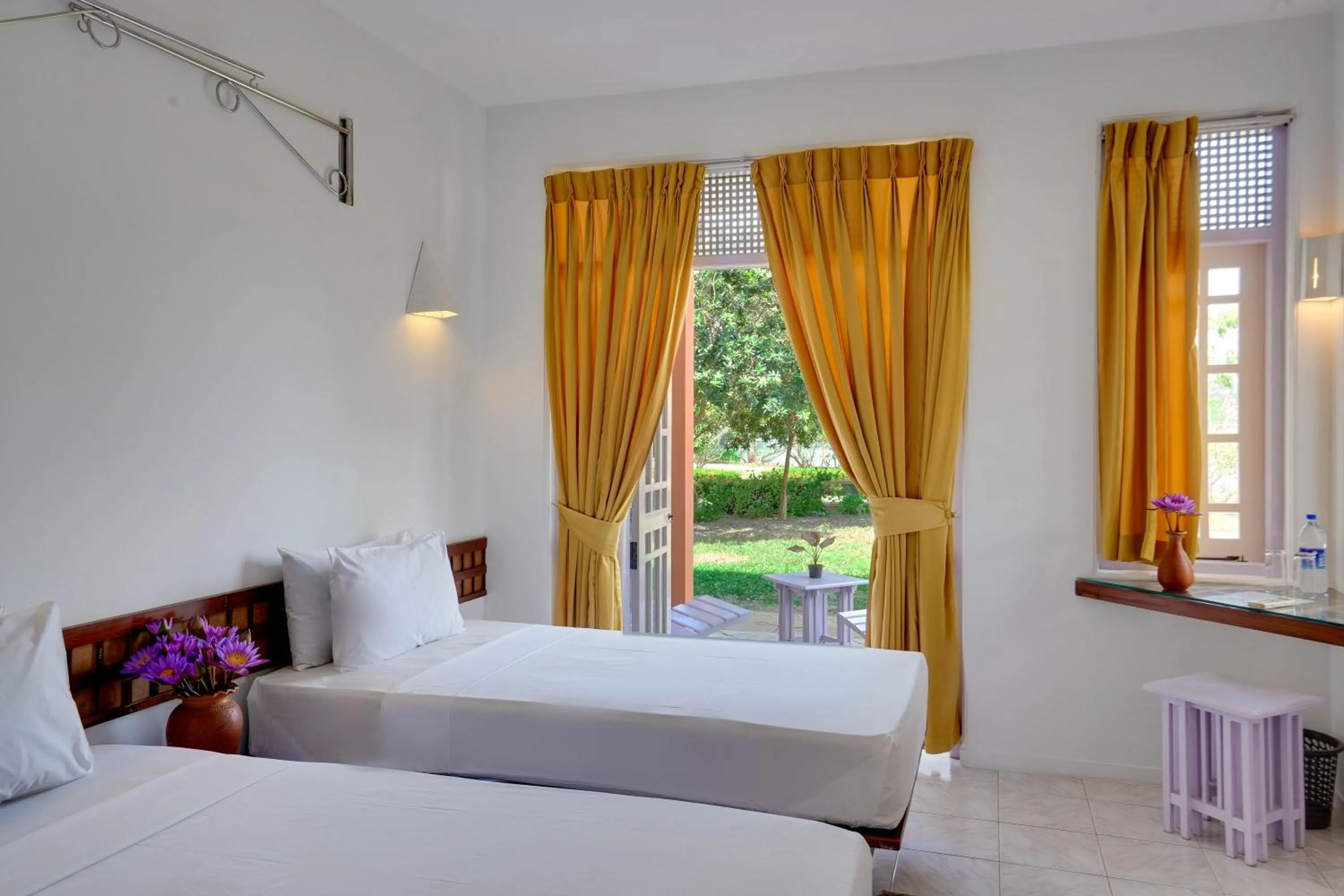 Balcony/Terrace, Bed in AIDA Hotel - Bentota