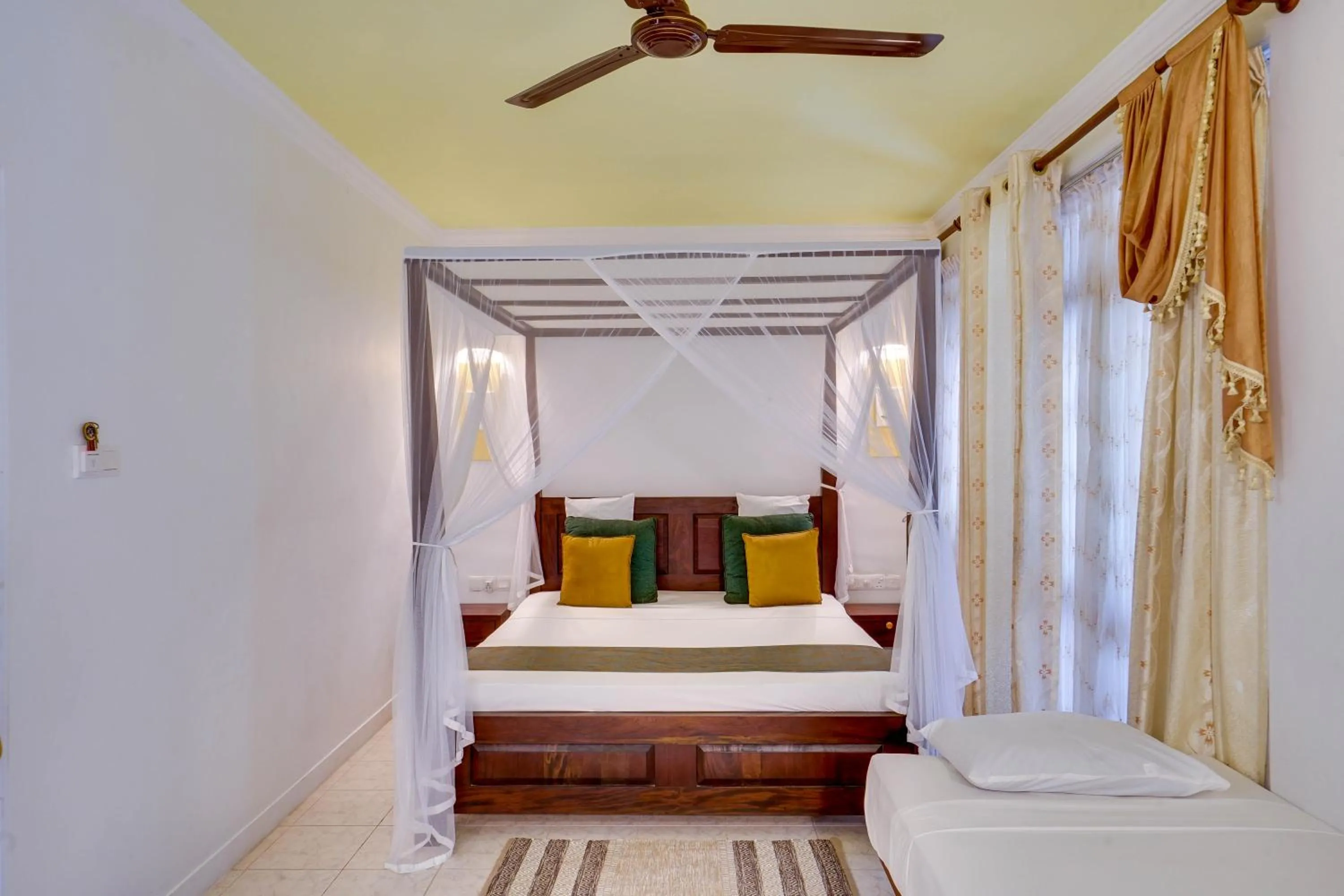 Bedroom, Bed in AIDA Hotel - Bentota
