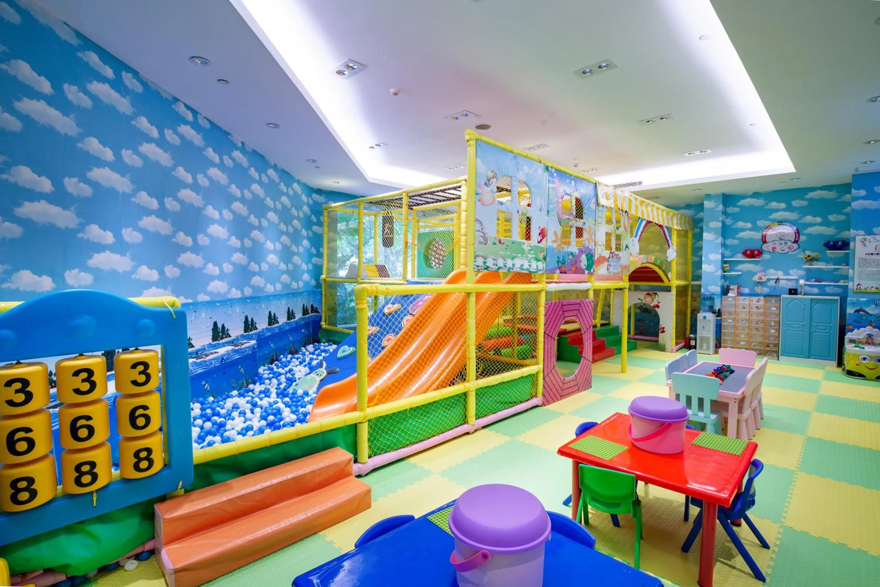 Kids's club in Xiamen C&D Hotel