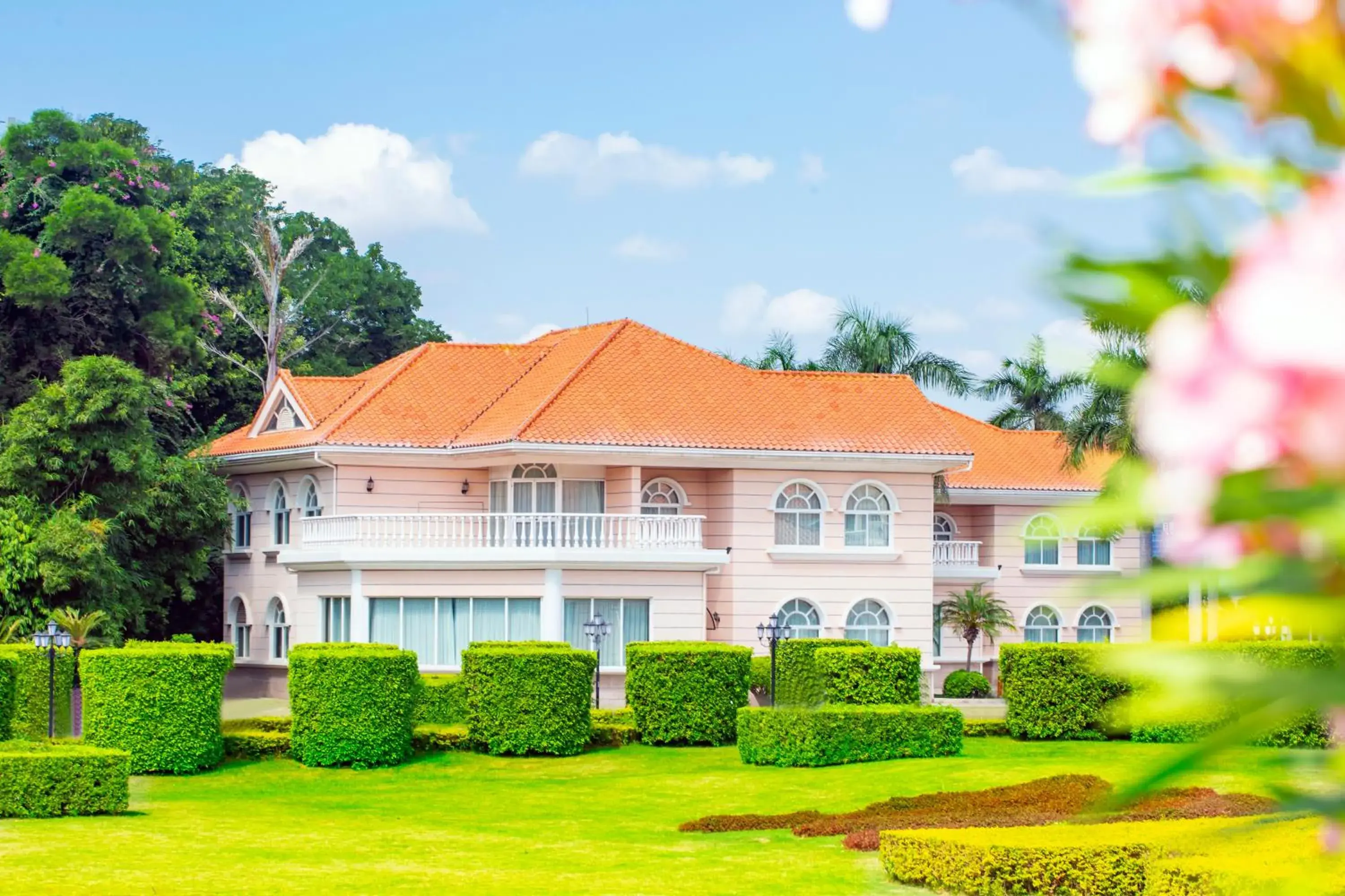 Property building in Xiamen C&D Hotel Property building in Xiamen C&D Hotel