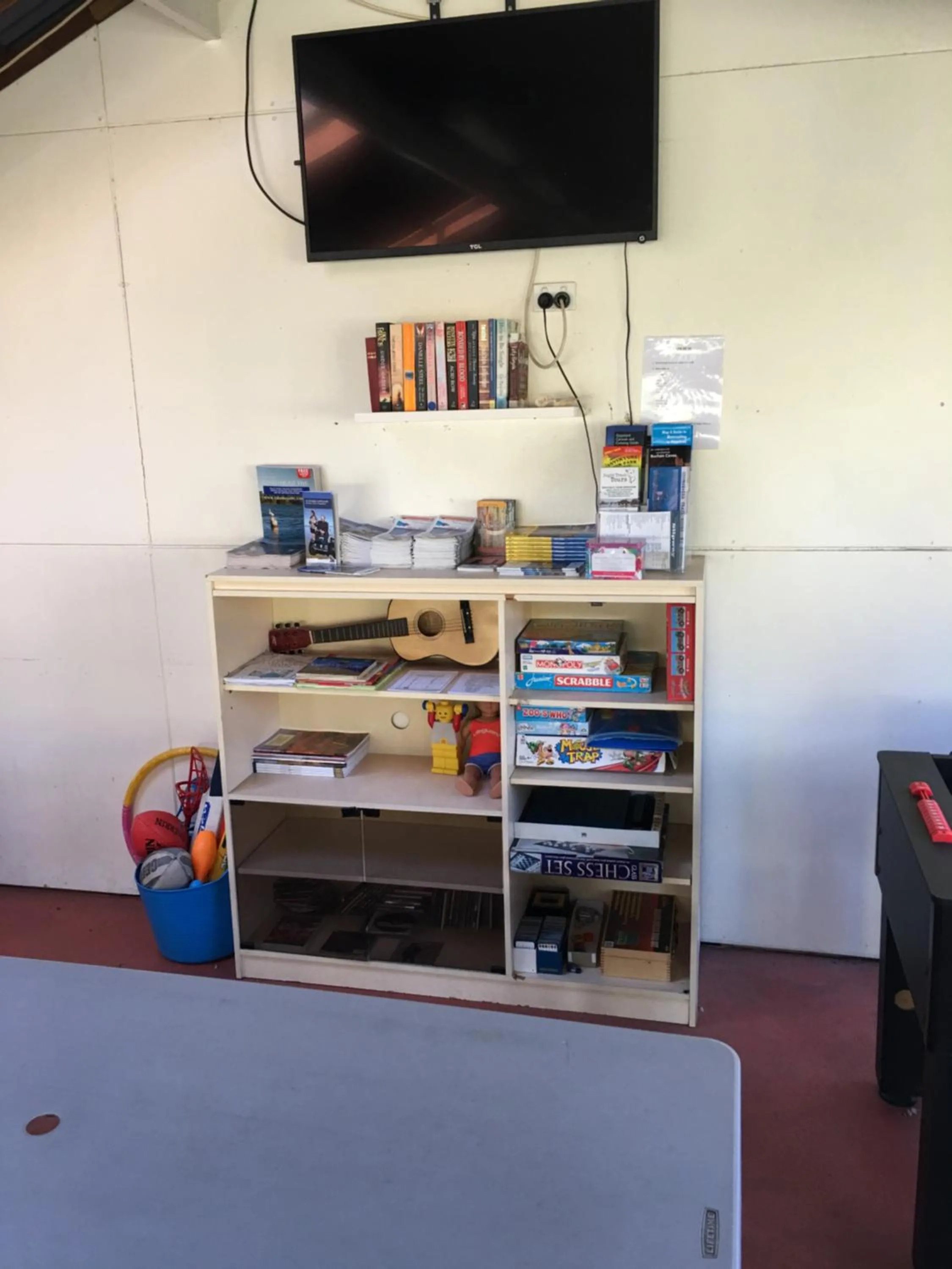 Game Room in Kickback Cottages