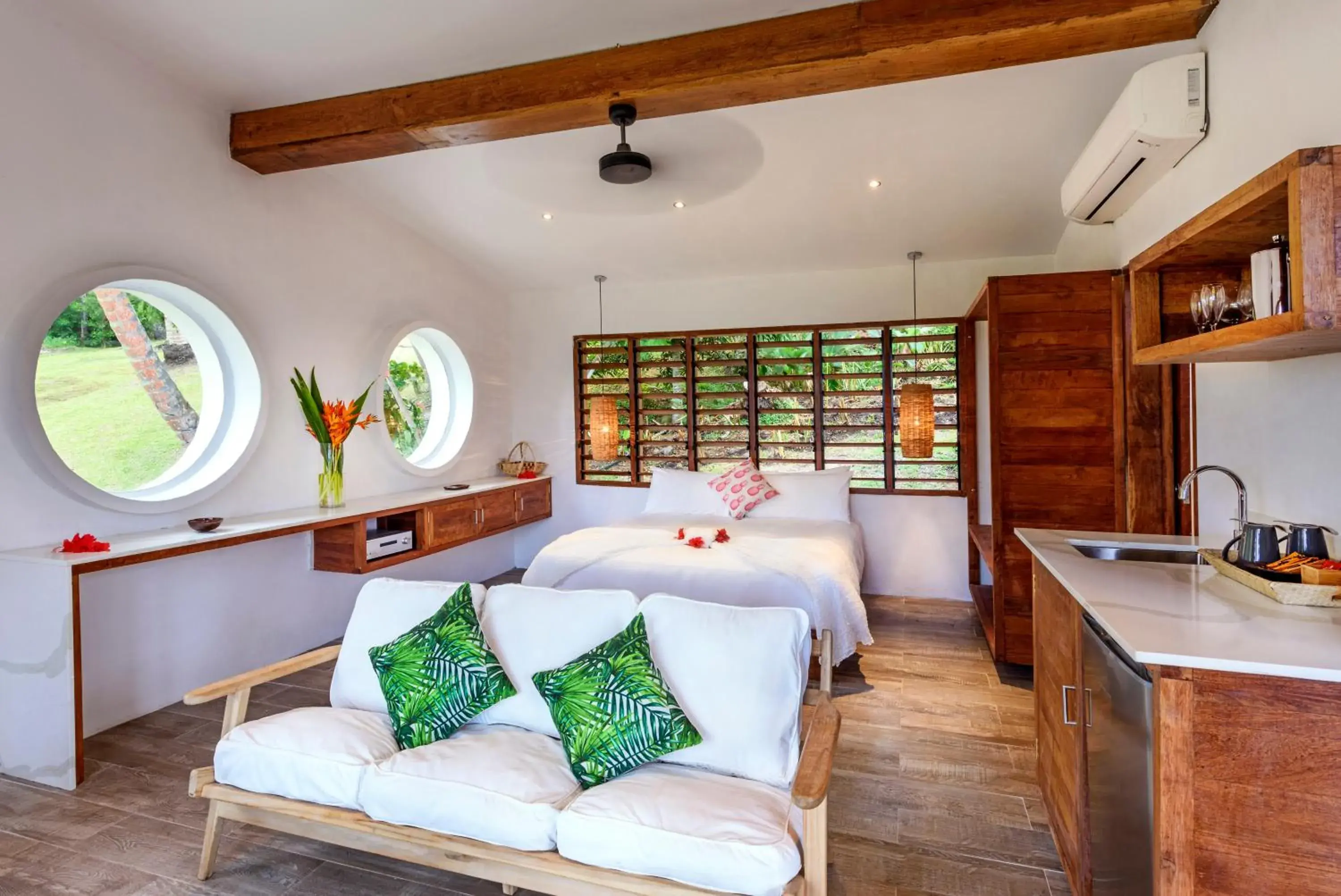 Bedroom, Bed in The Remote Resort Bedroom, Bed in The Remote Resort