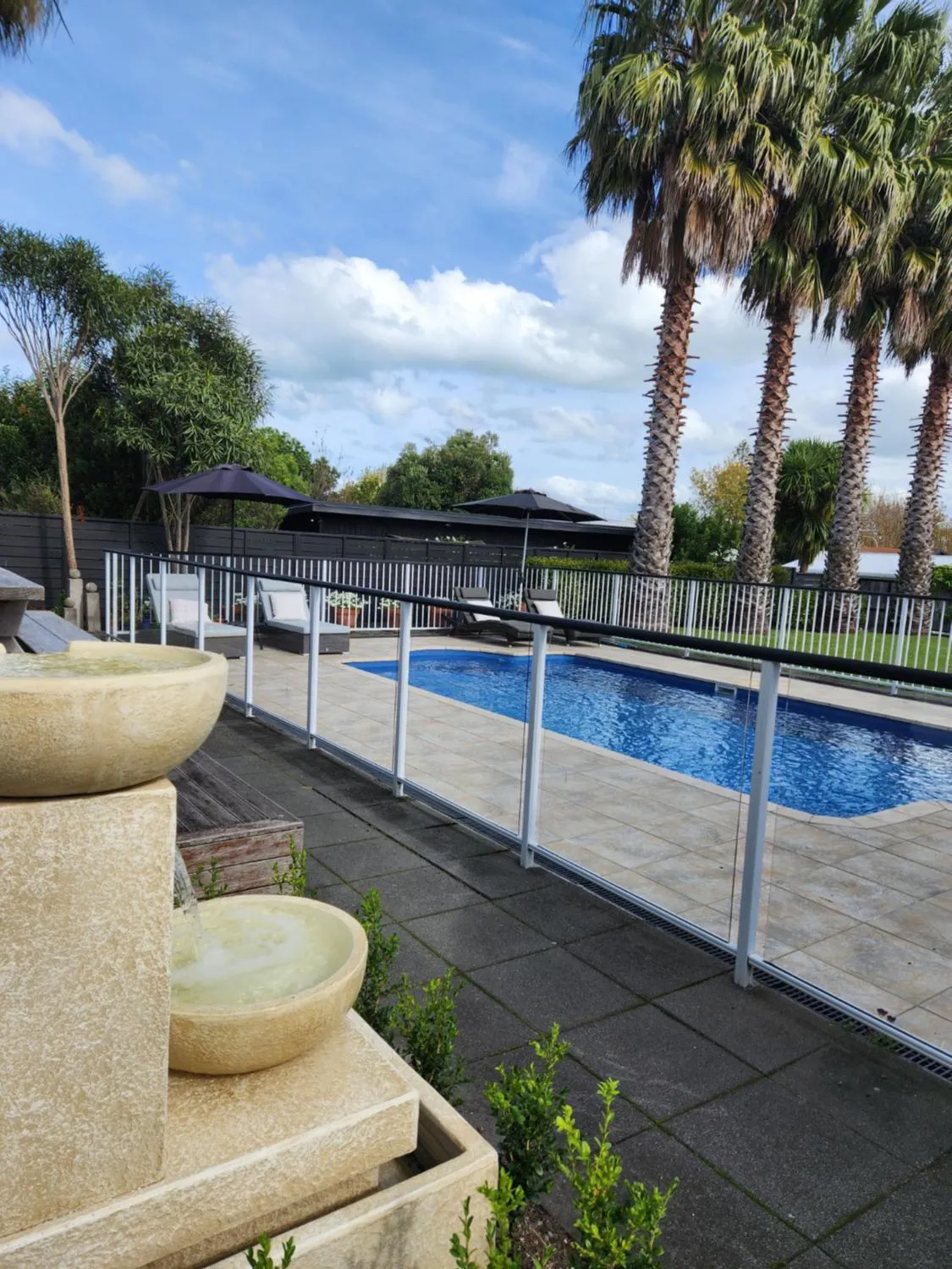 Swimming pool in Cedar House