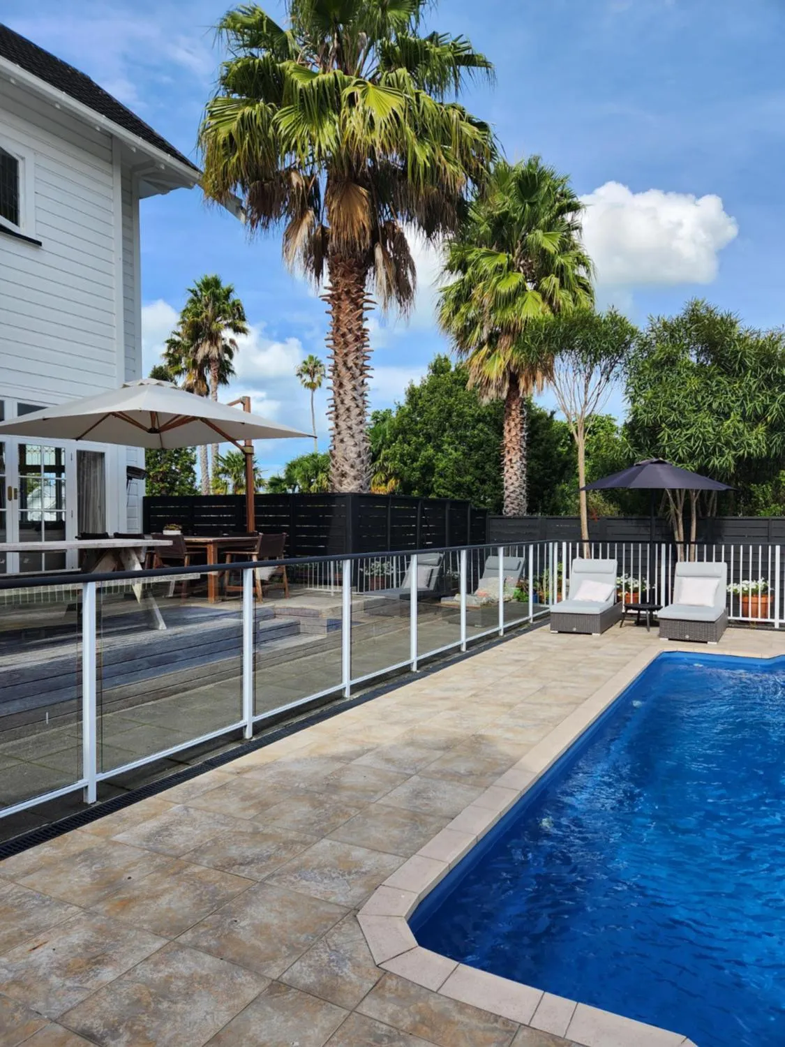 Swimming pool in Cedar House