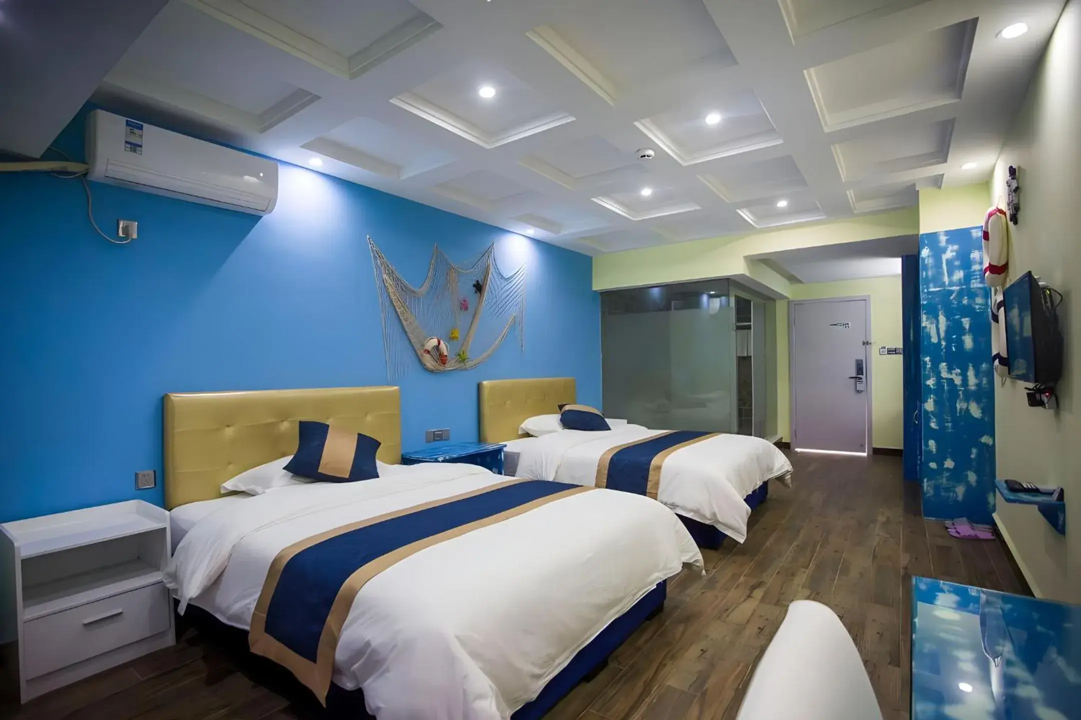 Deluxe Twin Room - single occupancy in Zhangjiajie Cat Theme Inn Deluxe Twin Room - single occupancy in Zhangjiajie Cat Theme Inn