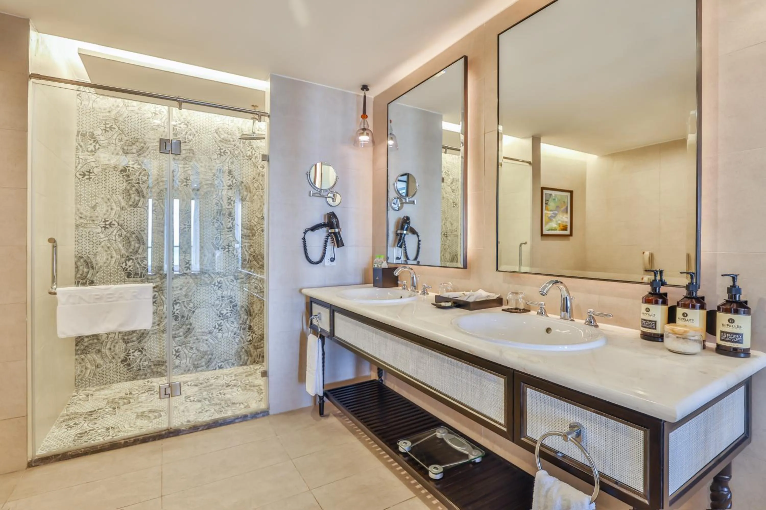 Bathroom in Vinpearl Resort & Golf Nam Hoi An