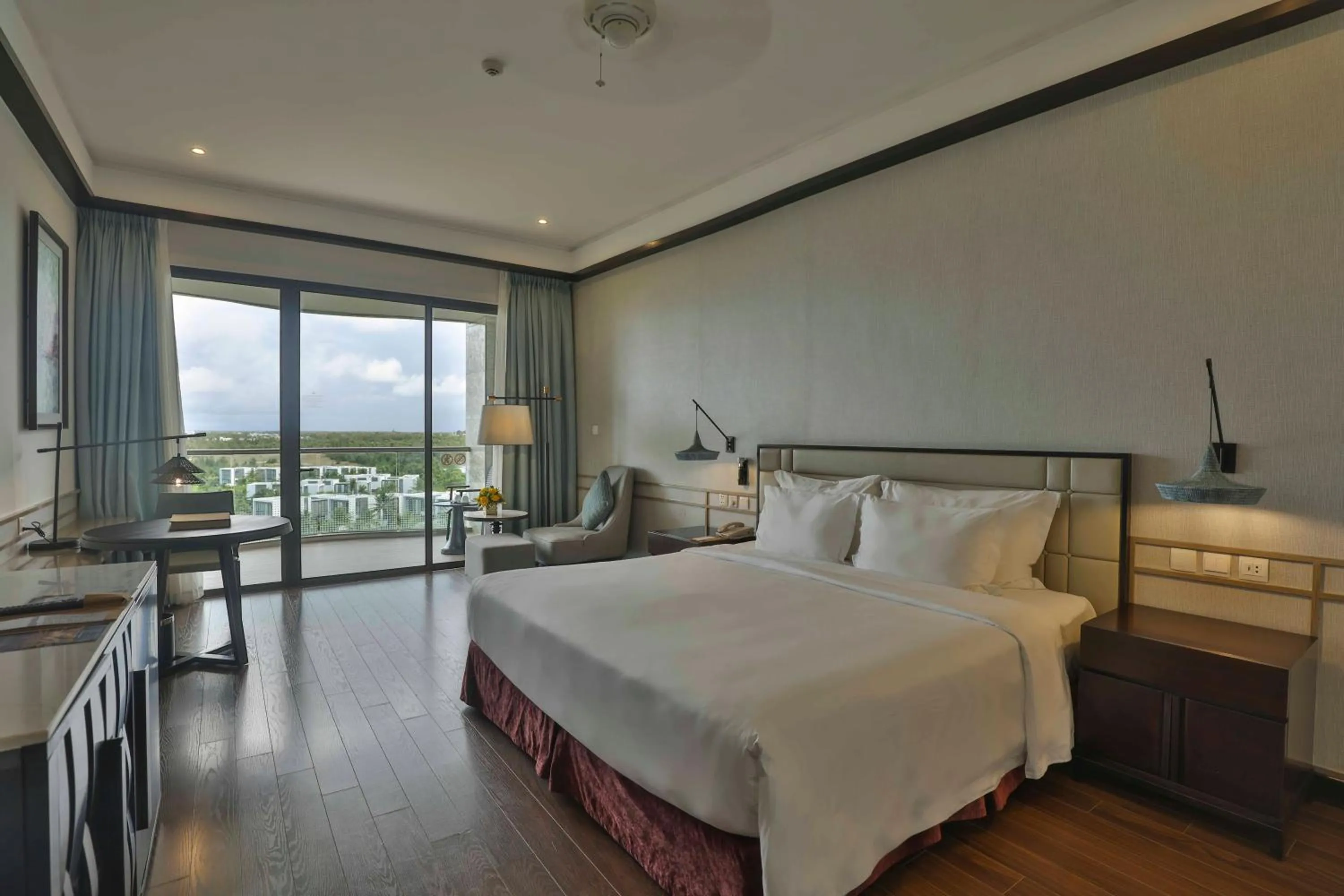 Bedroom, Bed in Vinpearl Resort & Golf Nam Hoi An