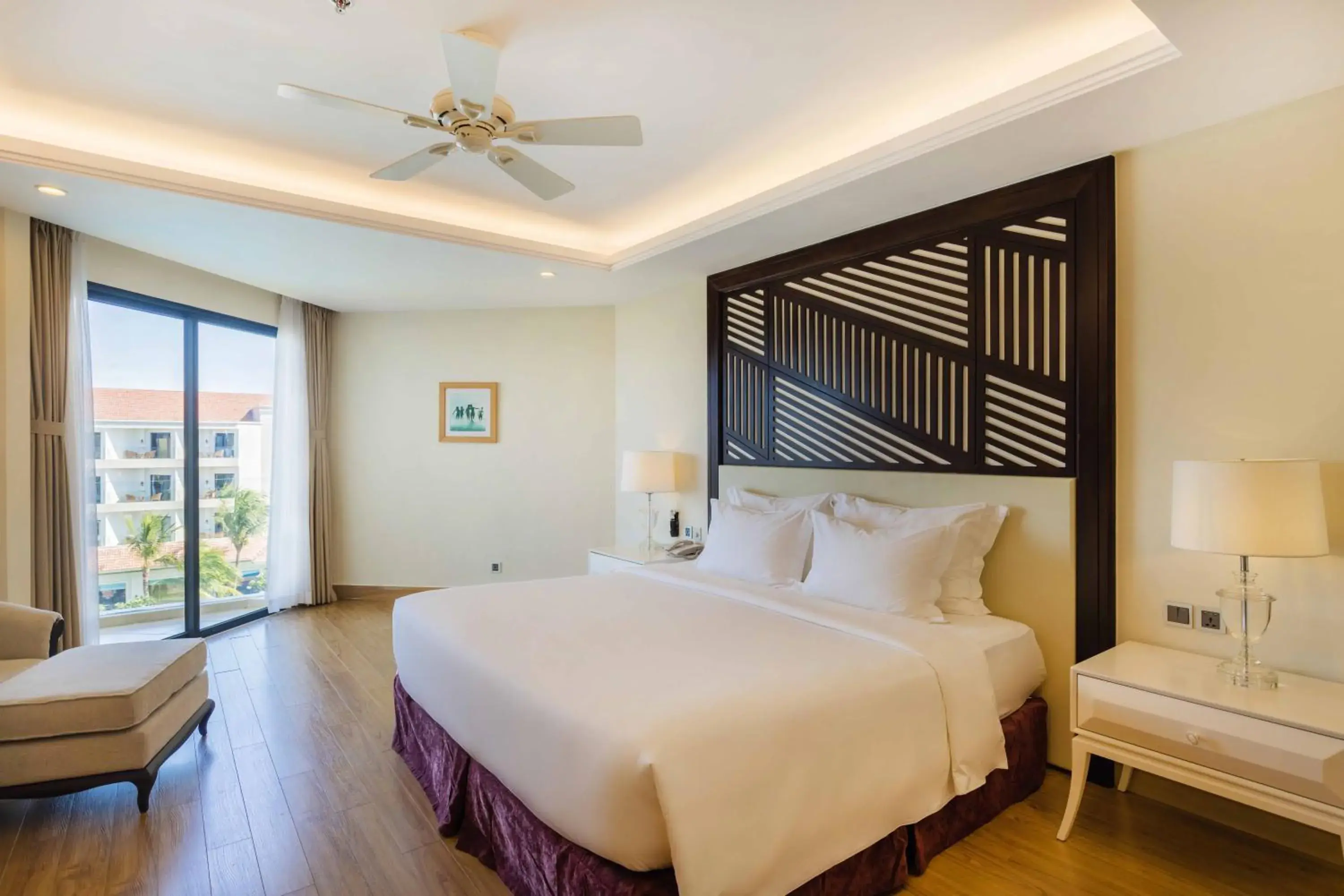 Deluxe Double Room with VinWonders in Vinpearl Resort & Golf Nam Hoi An Deluxe Double Room with VinWonders in Vinpearl Resort & Golf Nam Hoi An