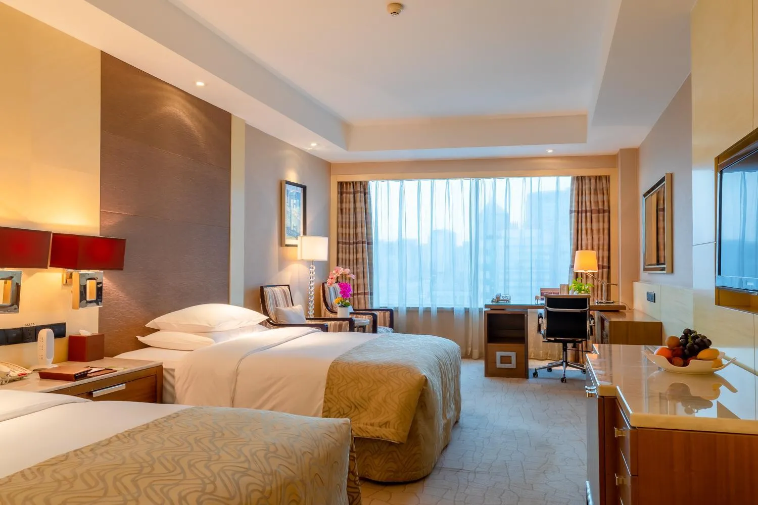Photo of the whole room, Bed in Zhejiang Hotel
