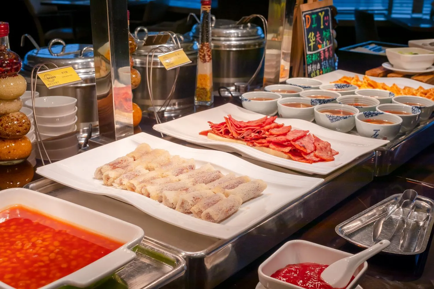 Restaurant/places to eat in Zhejiang Hotel