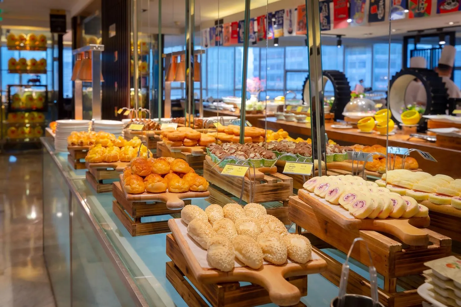 Restaurant/places to eat in Zhejiang Hotel