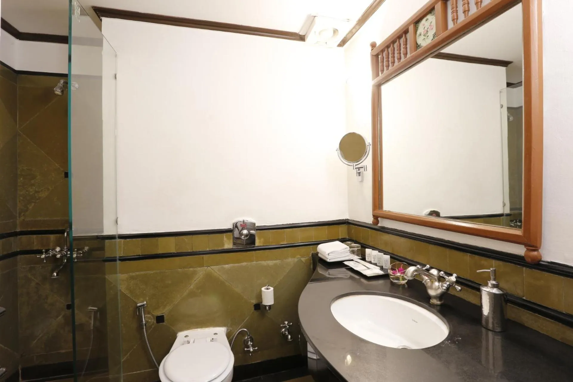 Bathroom in The Naini Retreat, Nainital by Leisure Hotels
