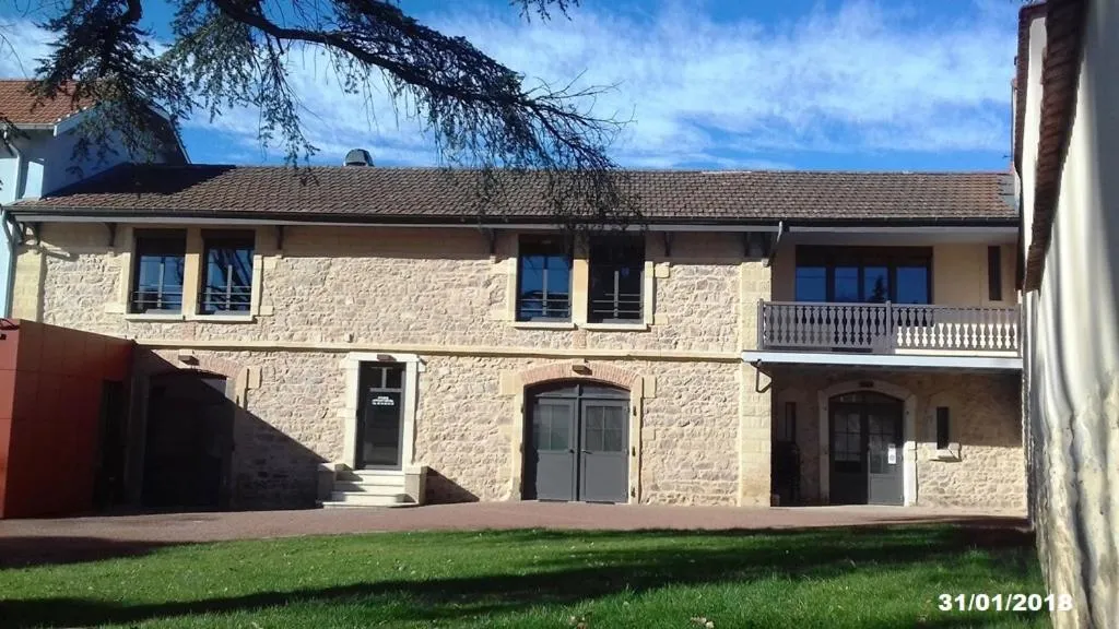 Property building in Appart'Hotel Parc Johan