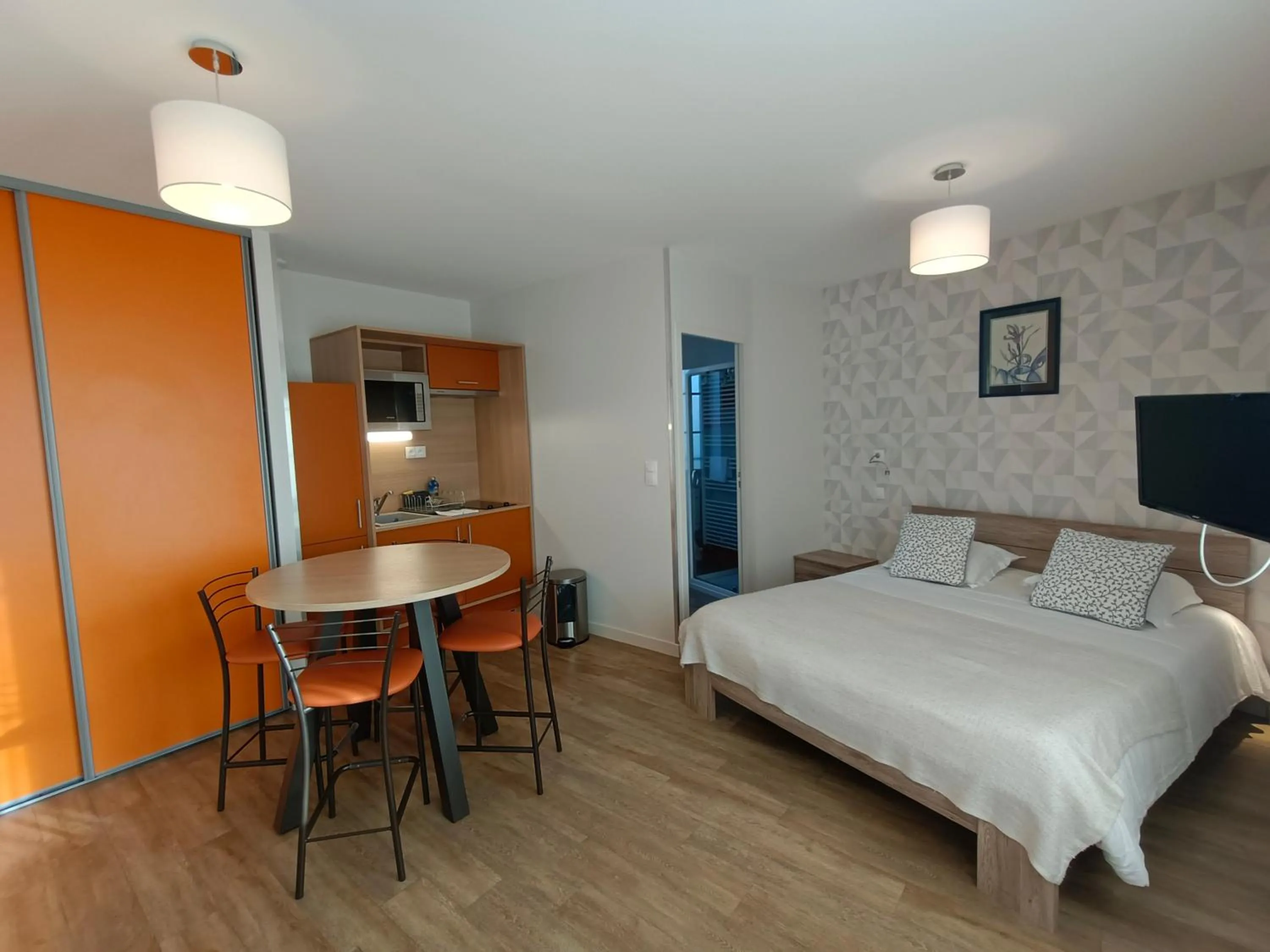 Bed in Appart'Hotel Parc Johan