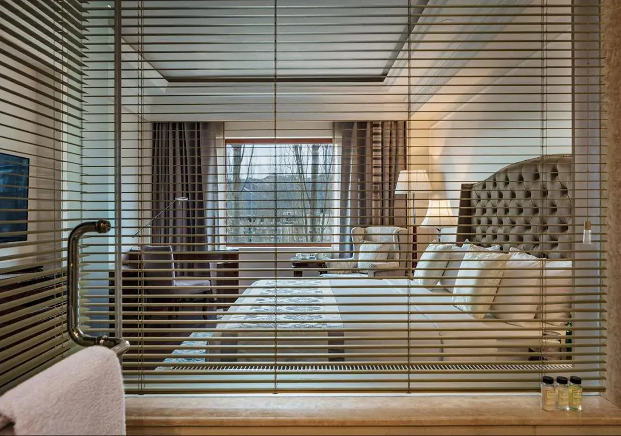 Bathroom, Bed in The Indus Valley Bathroom, Bed in The Indus Valley