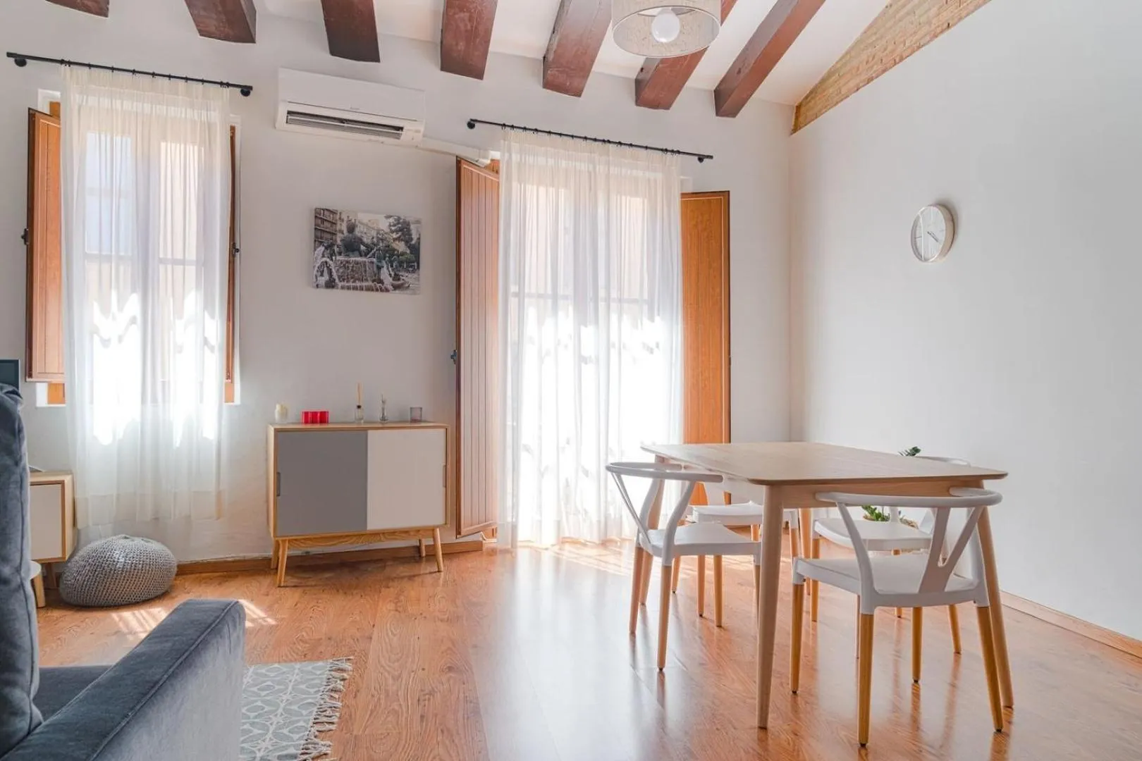Baja Flat by Invalencia