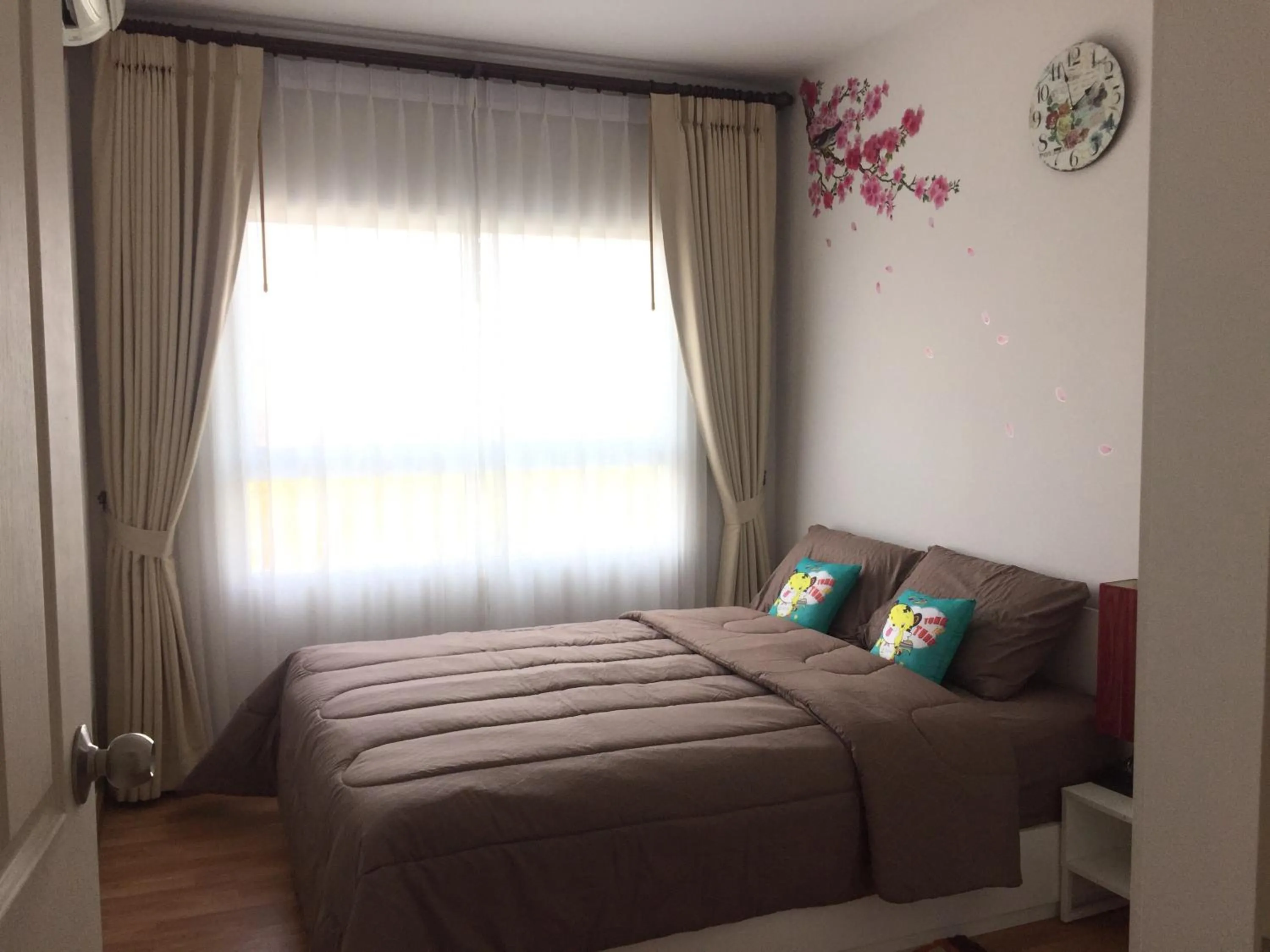 Property building, Bed in The Trust Condo Huahin by Petcharat