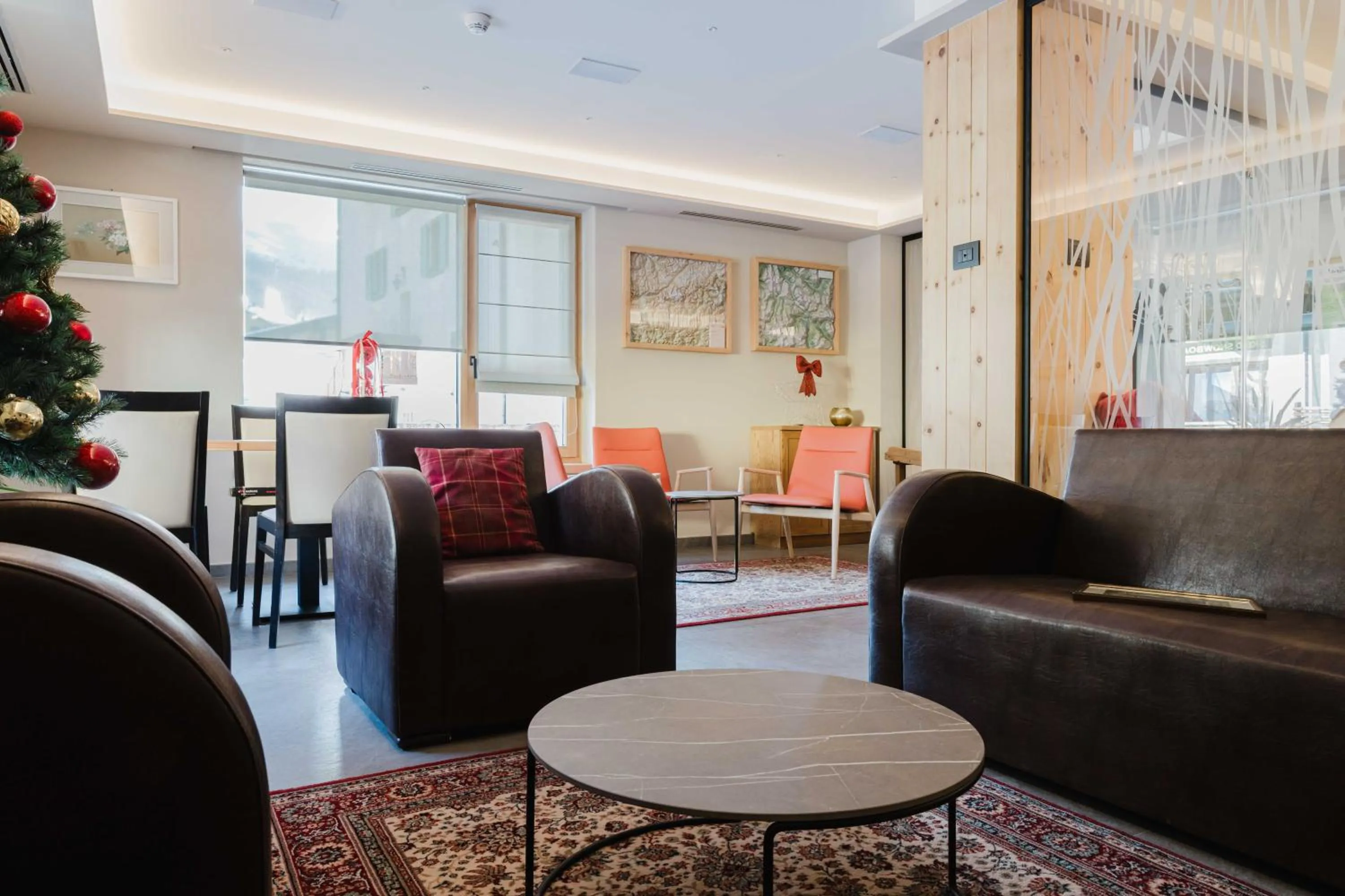 Communal lounge/ TV room in Hotel St. Michael