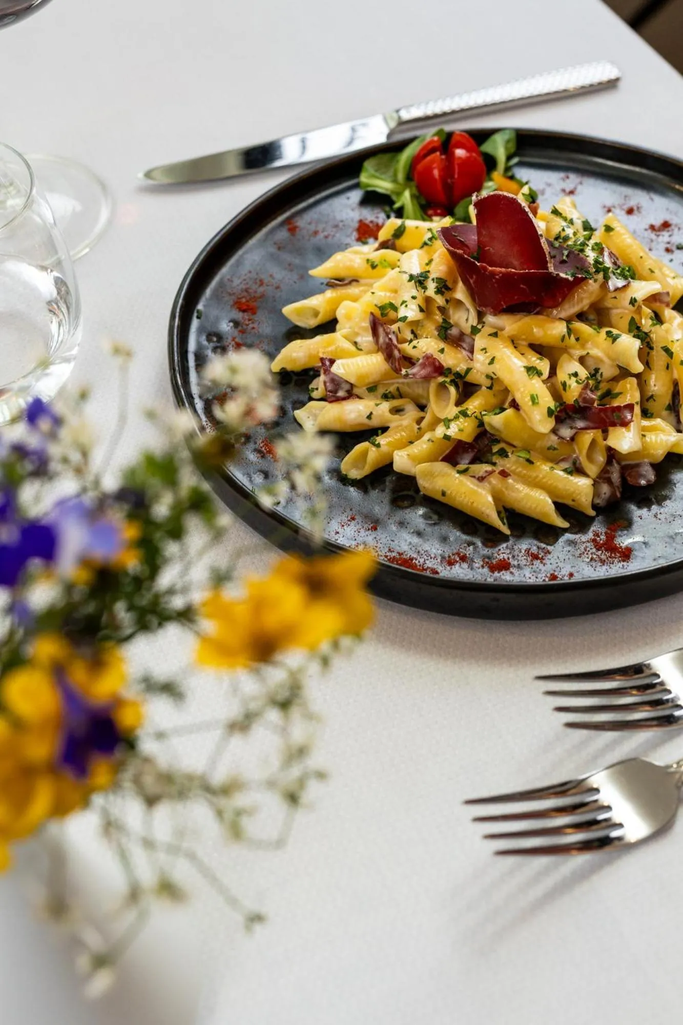 Restaurant/places to eat in Hotel St. Michael