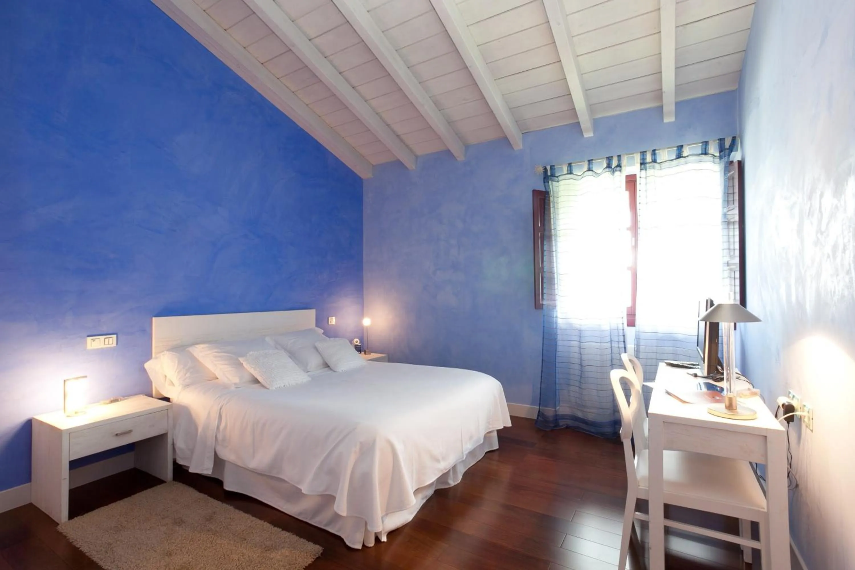 Photo of the whole room, Bed in Casa Rural Etxegorri