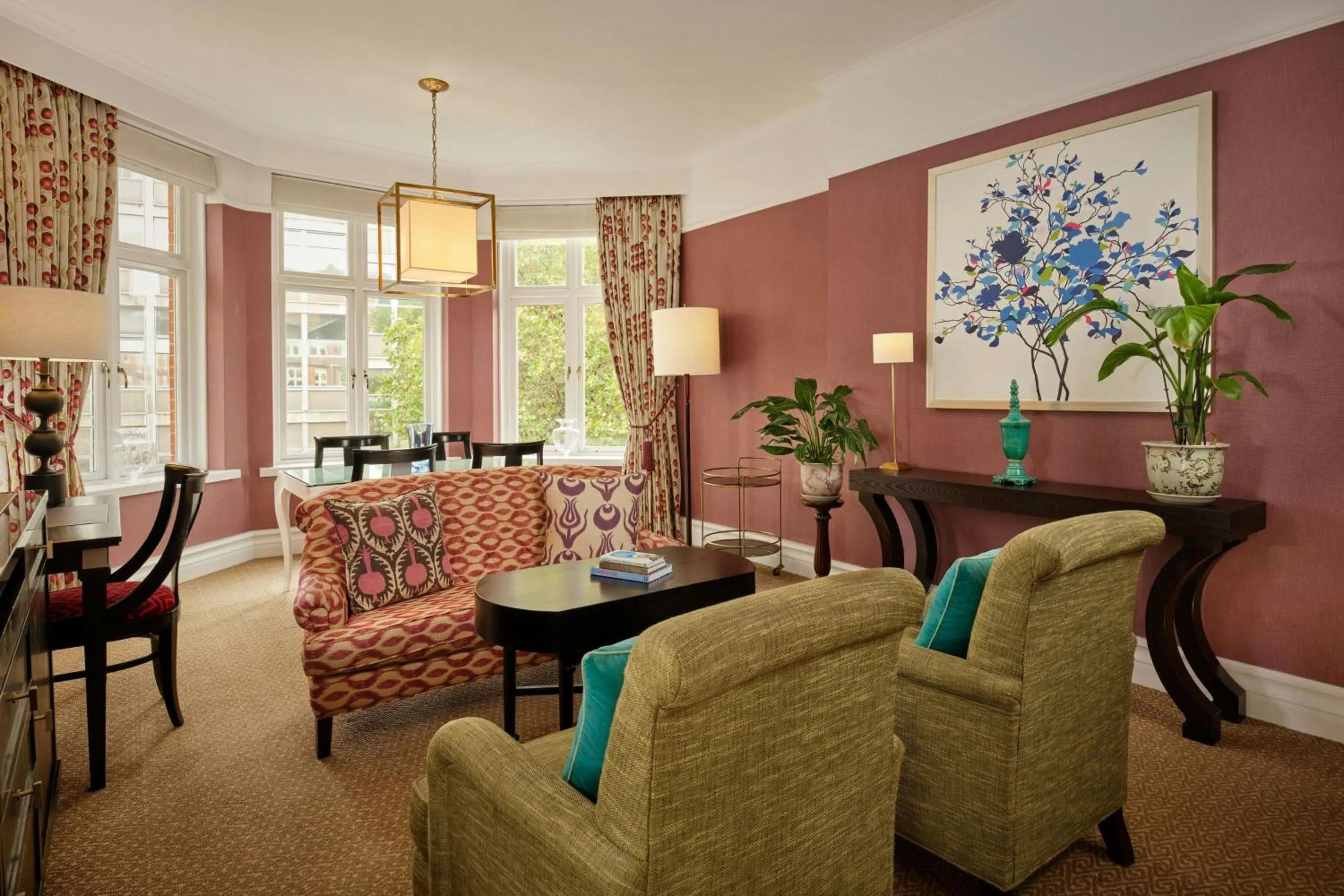 Photo of the whole room in St. Ermin's Hotel, Autograph Collection