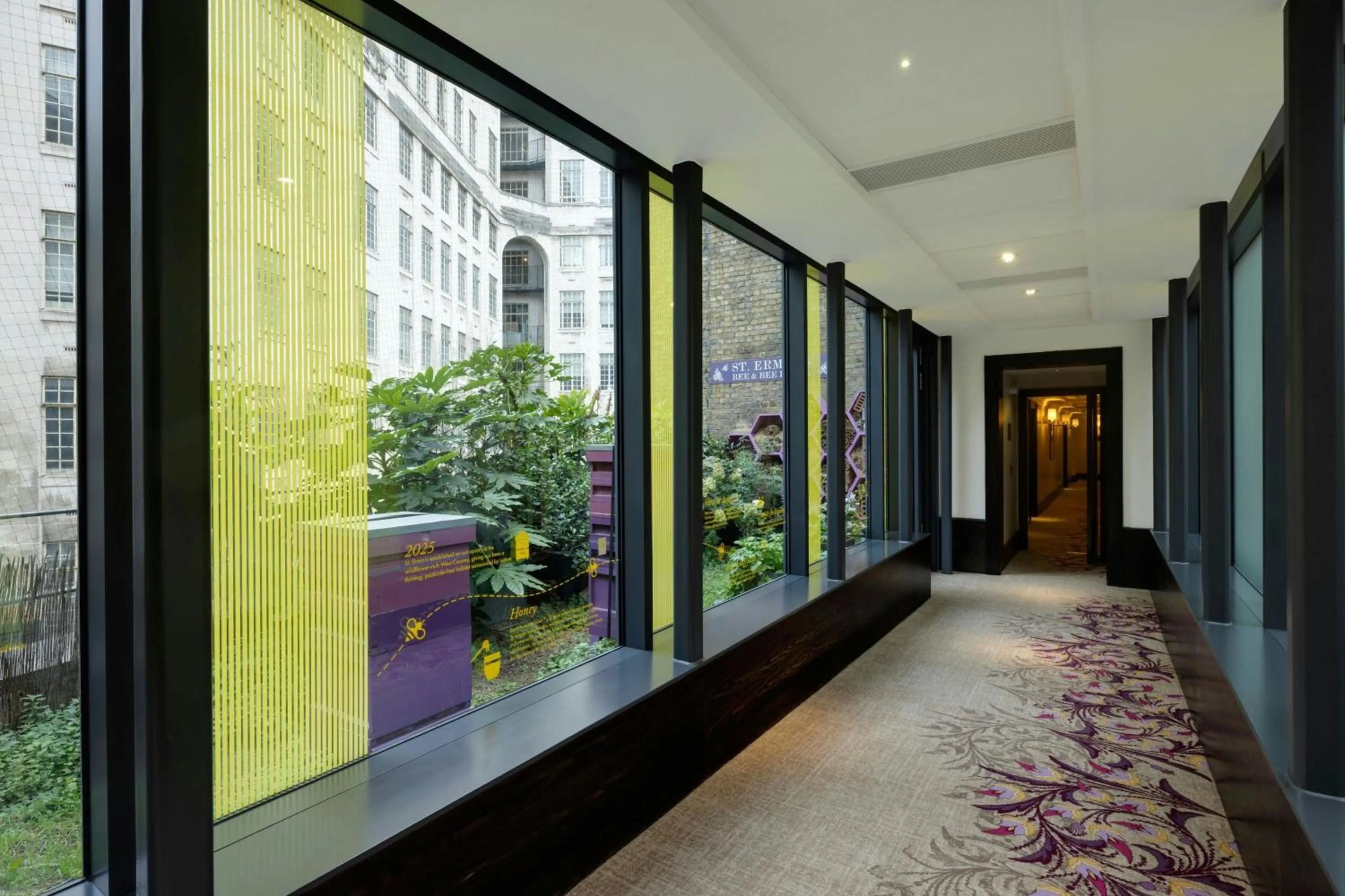 Other in St. Ermin's Hotel, Autograph Collection