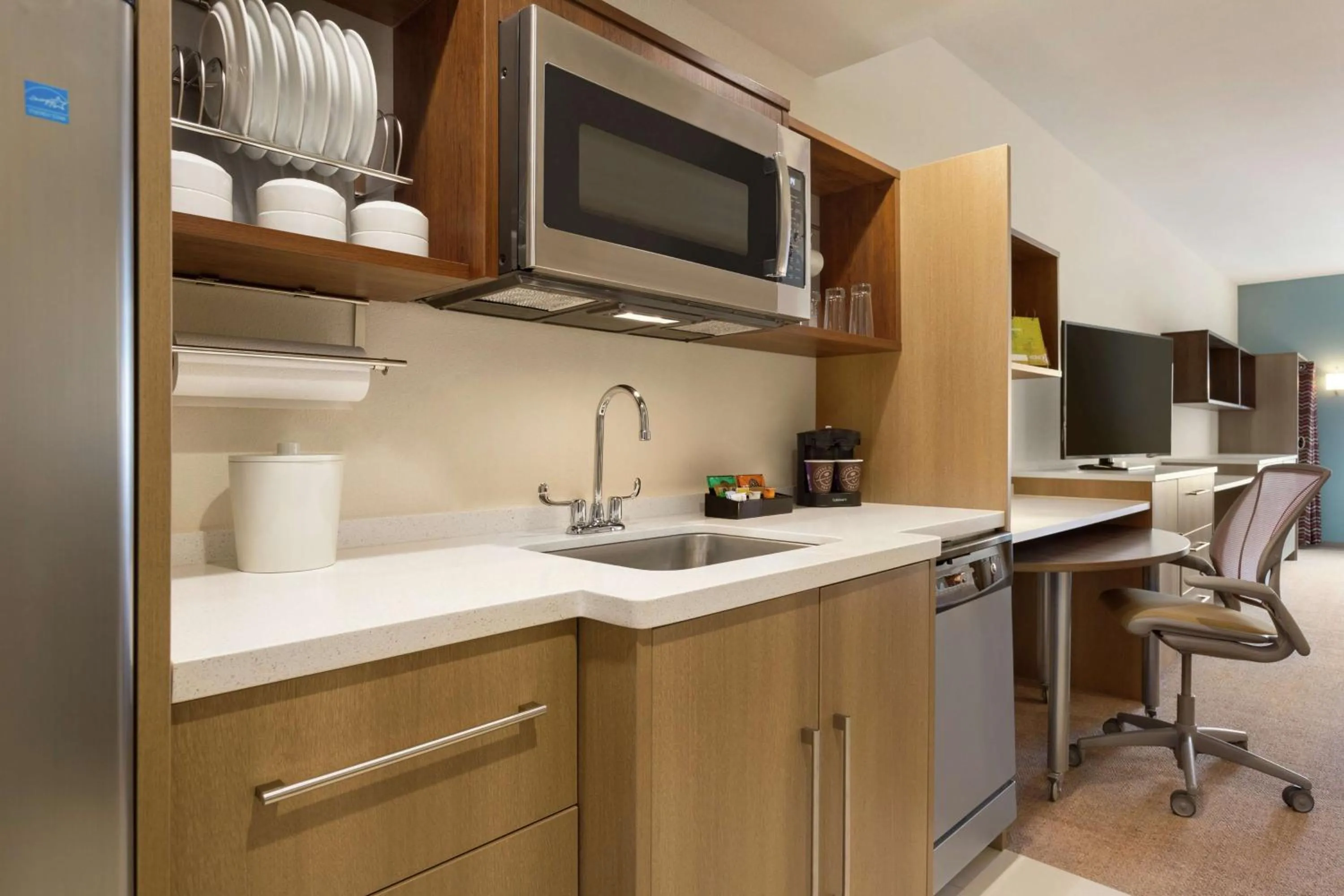 Bedroom in Home2 Suites By Hilton Frederick